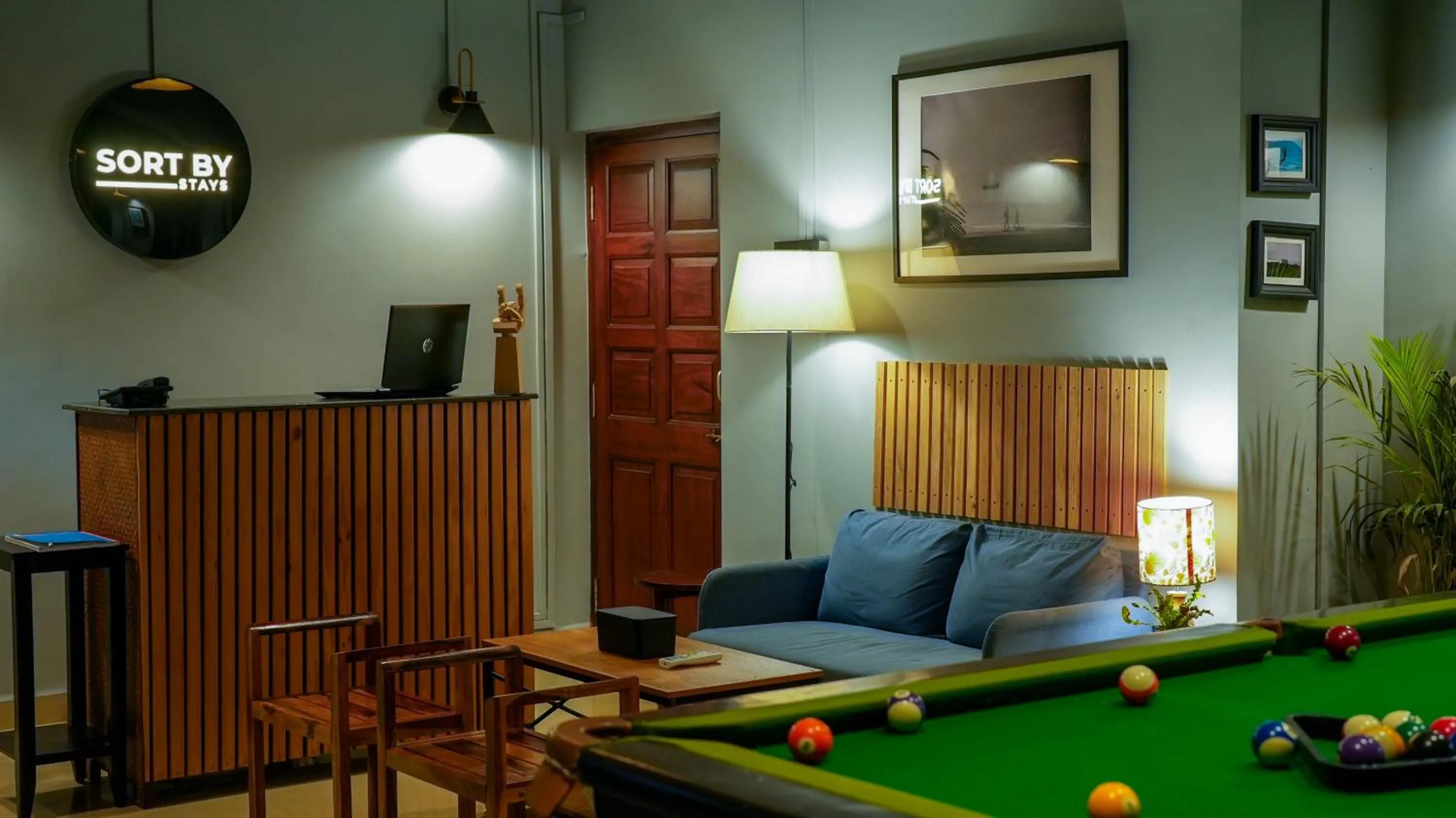 Billiard in Sort By Stays, Grand Peddem, Anjuna