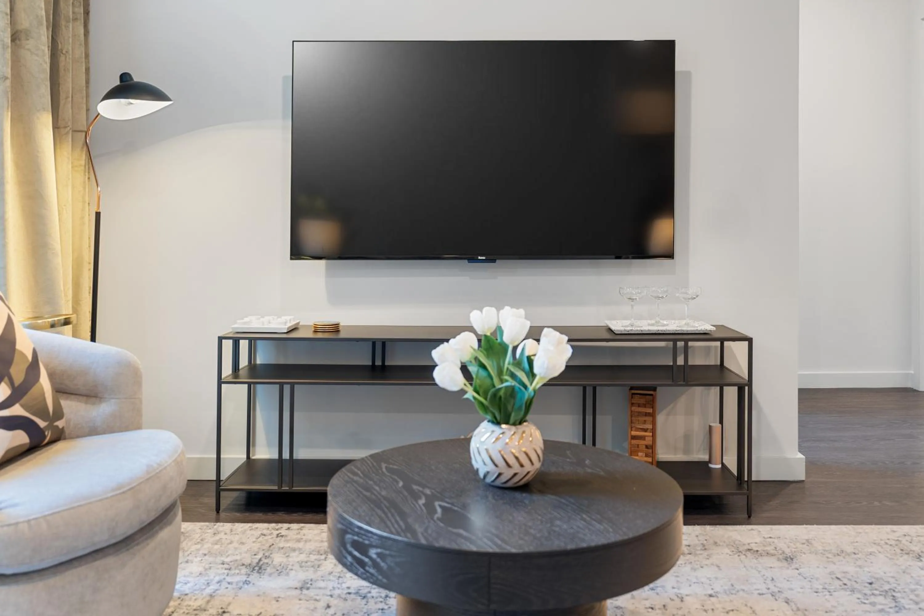 TV and multimedia in Luxury Apartments by Hyatus at The Asher