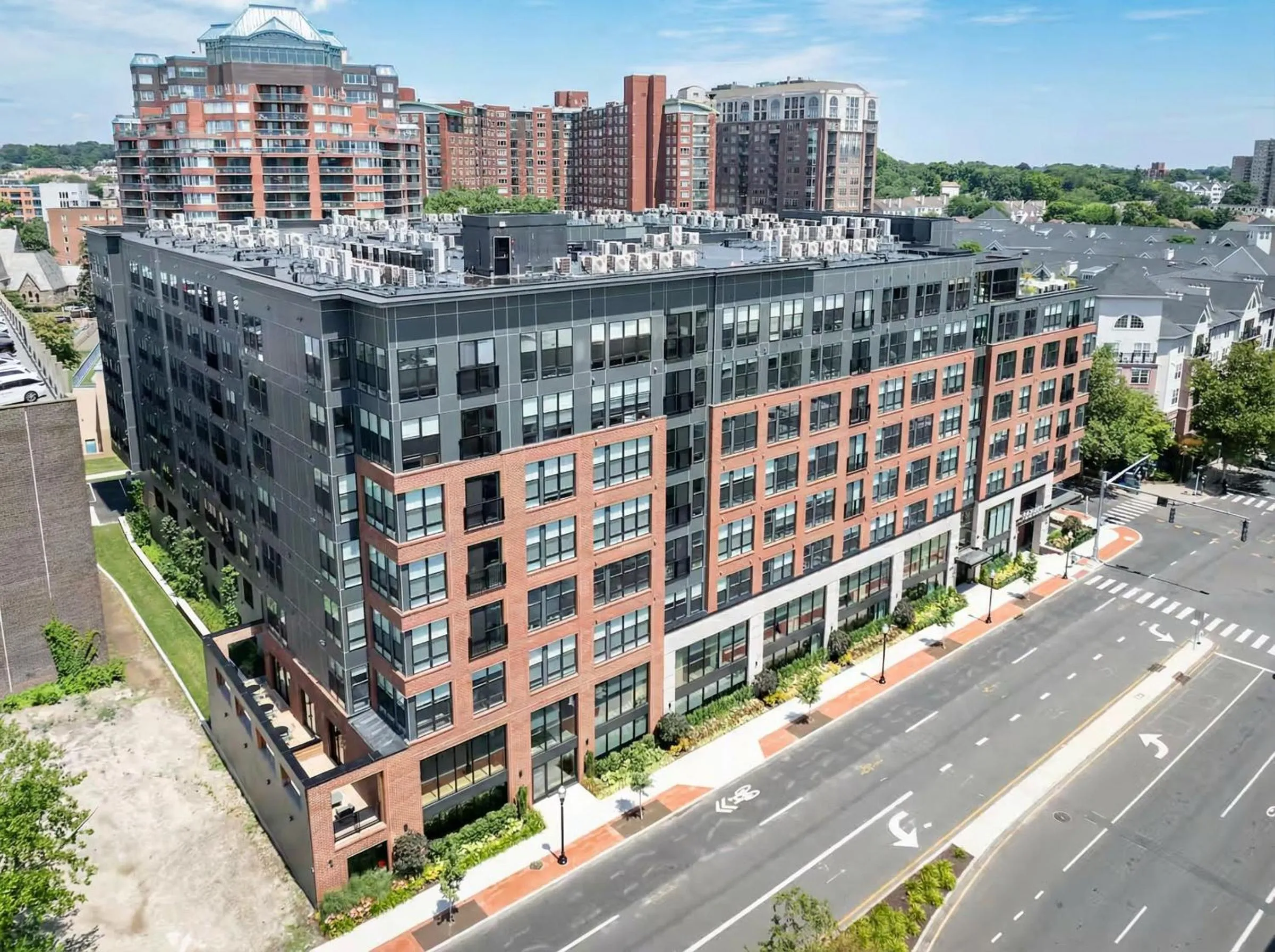 Property building in Hyatus Luxury Residences Stamford