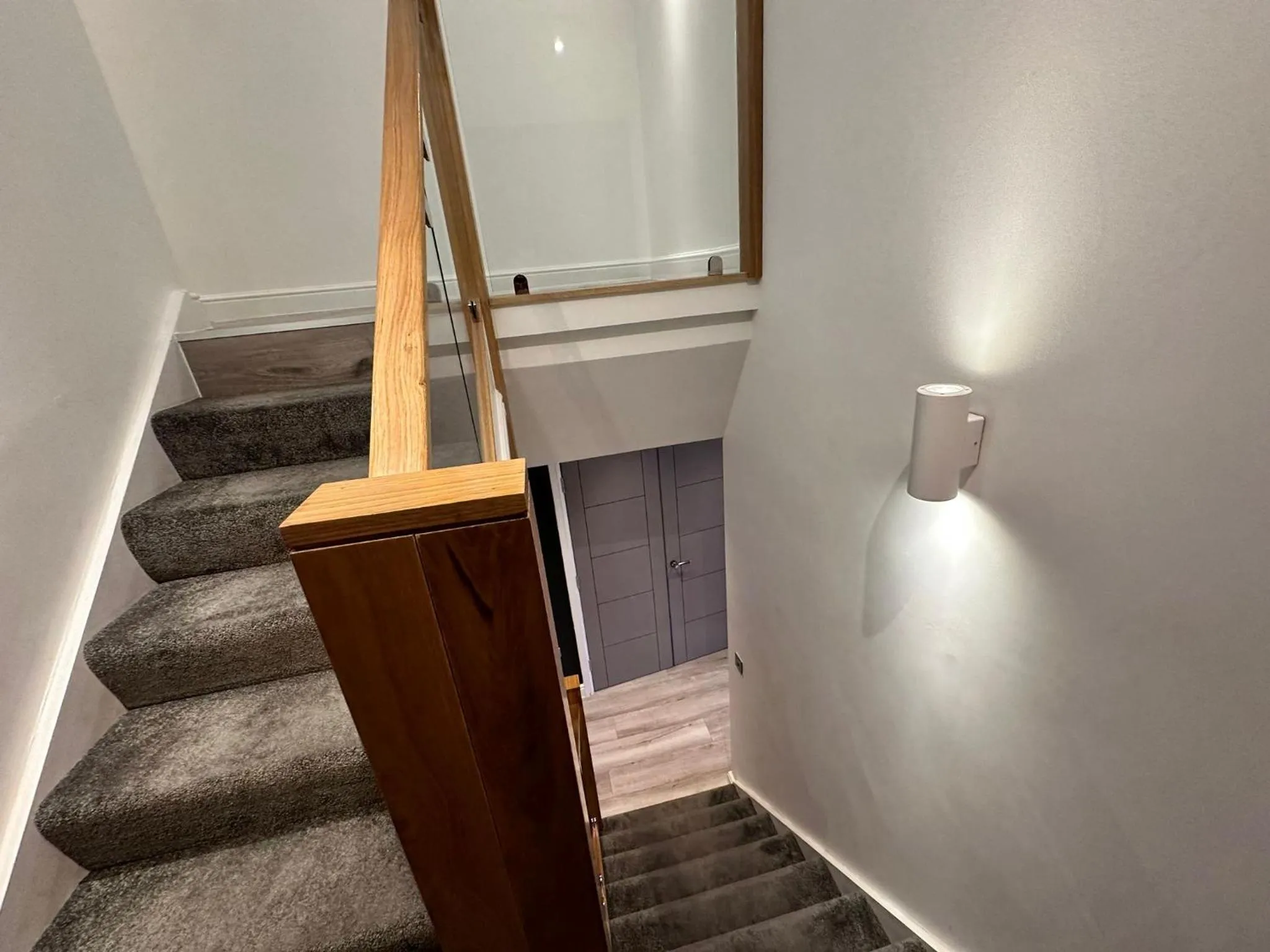 Decorative detail in Dale Street Apartments Liverpool by Beehosting