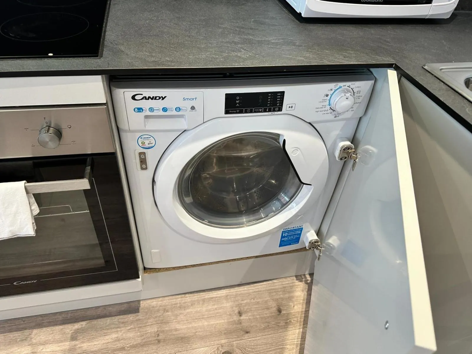 washing machine in Dale Street Apartments Liverpool by Beehosting