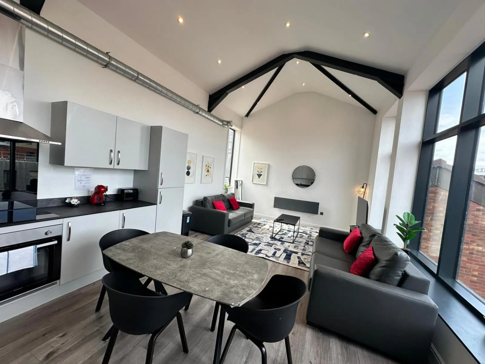 Kitchen or kitchenette in Dale Street Apartments Liverpool by Beehosting