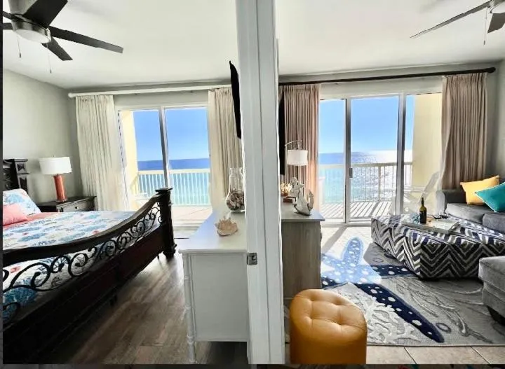 Living room in Celadon Beach Resort