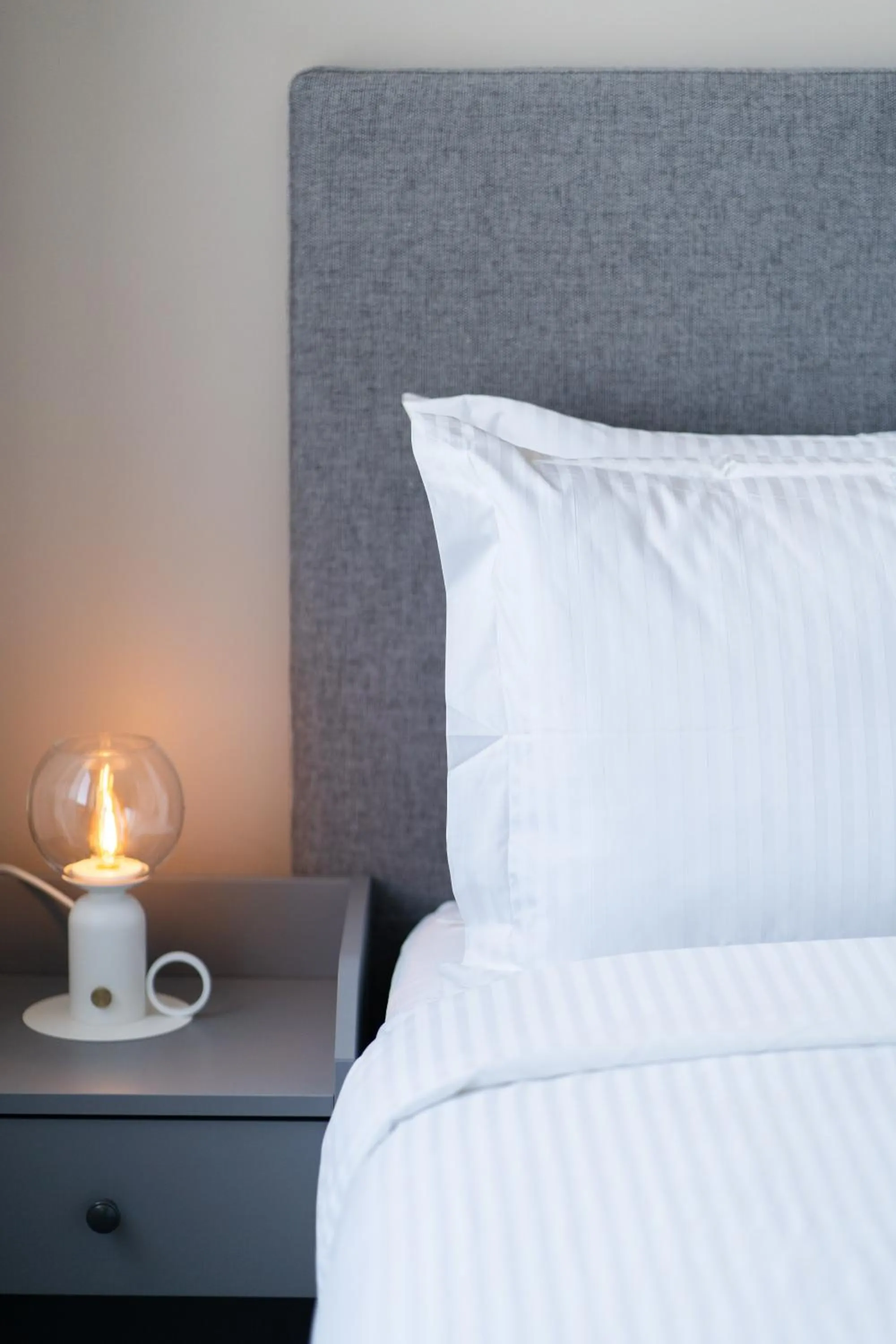 Bed in Atlantic View Appart'Hotel