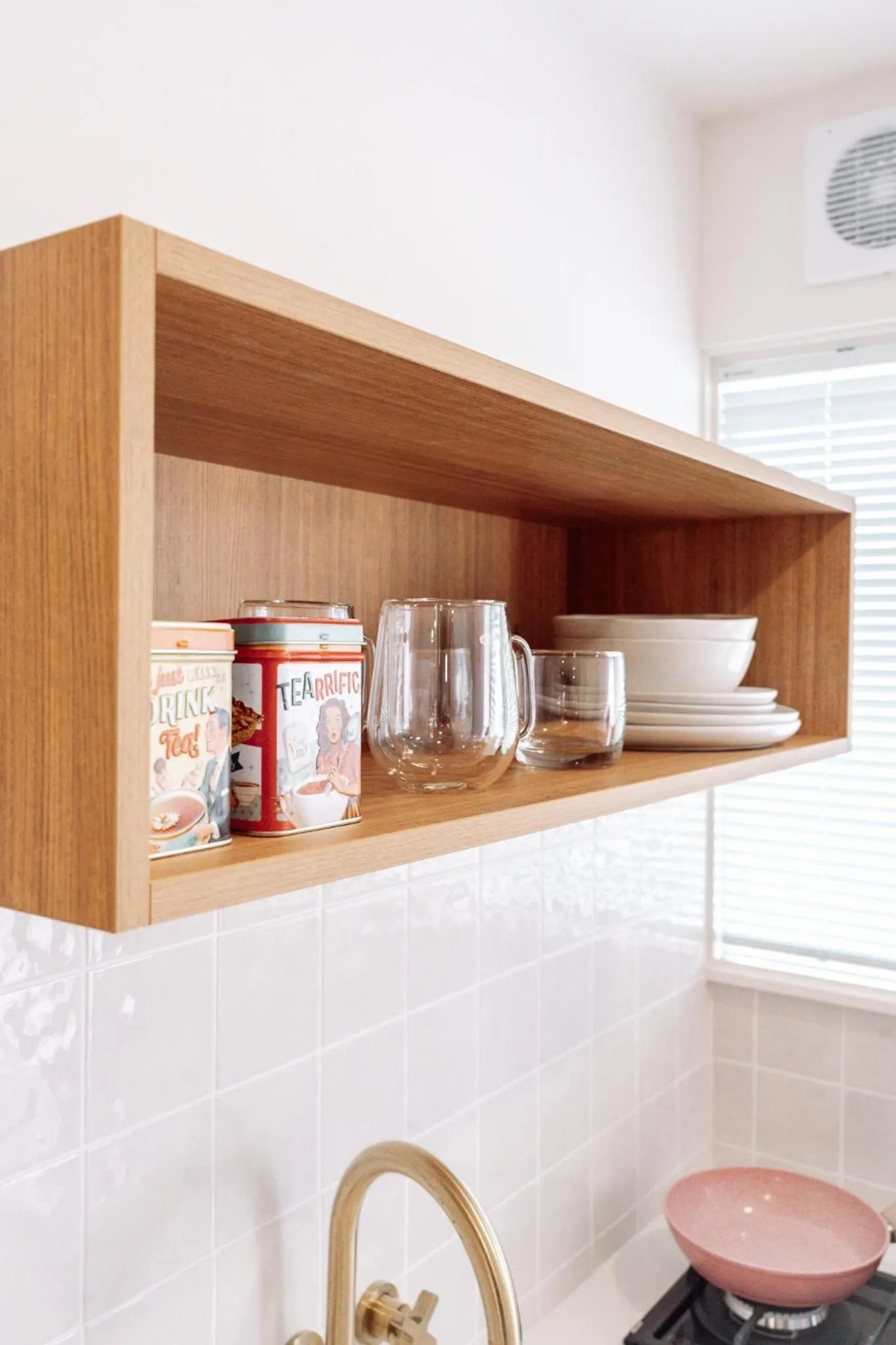 Coffee/tea facilities in Surfside 22