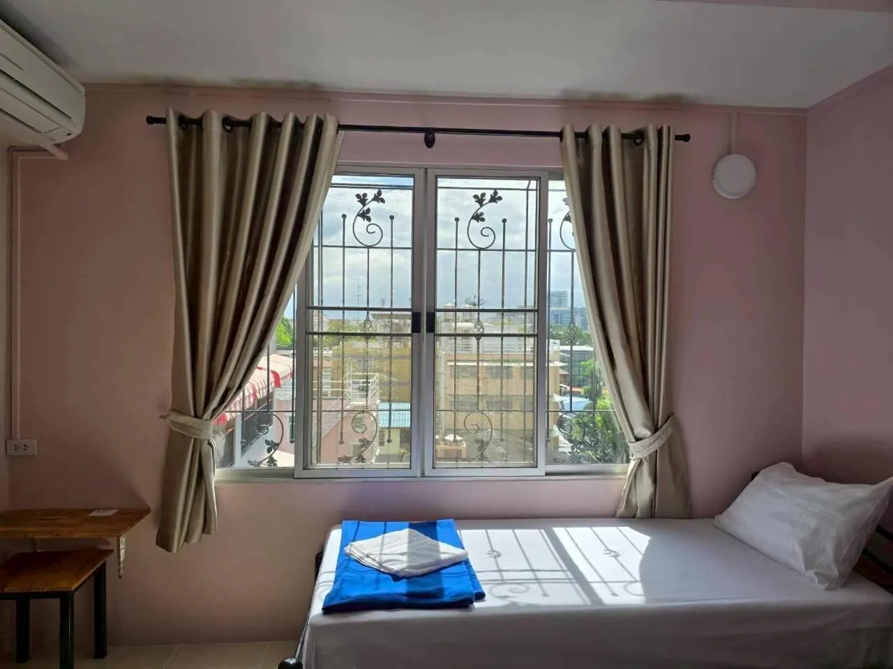 Bed in Bella Bella Riverview