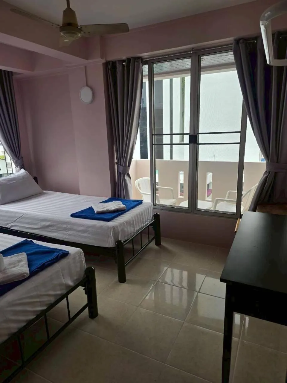 Bed in Bella Bella Riverview