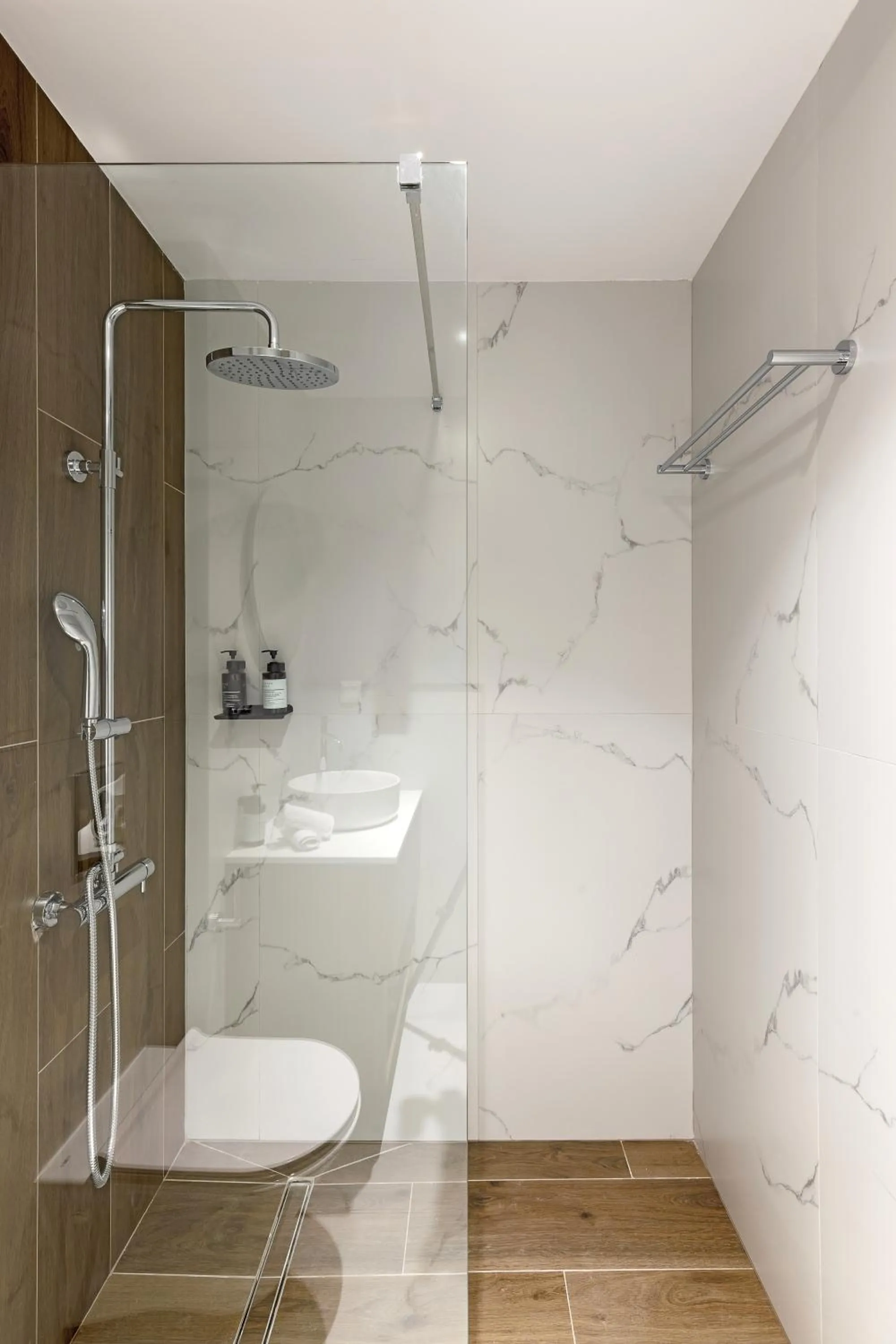 Bathroom in Ermass Modern Living Apartments