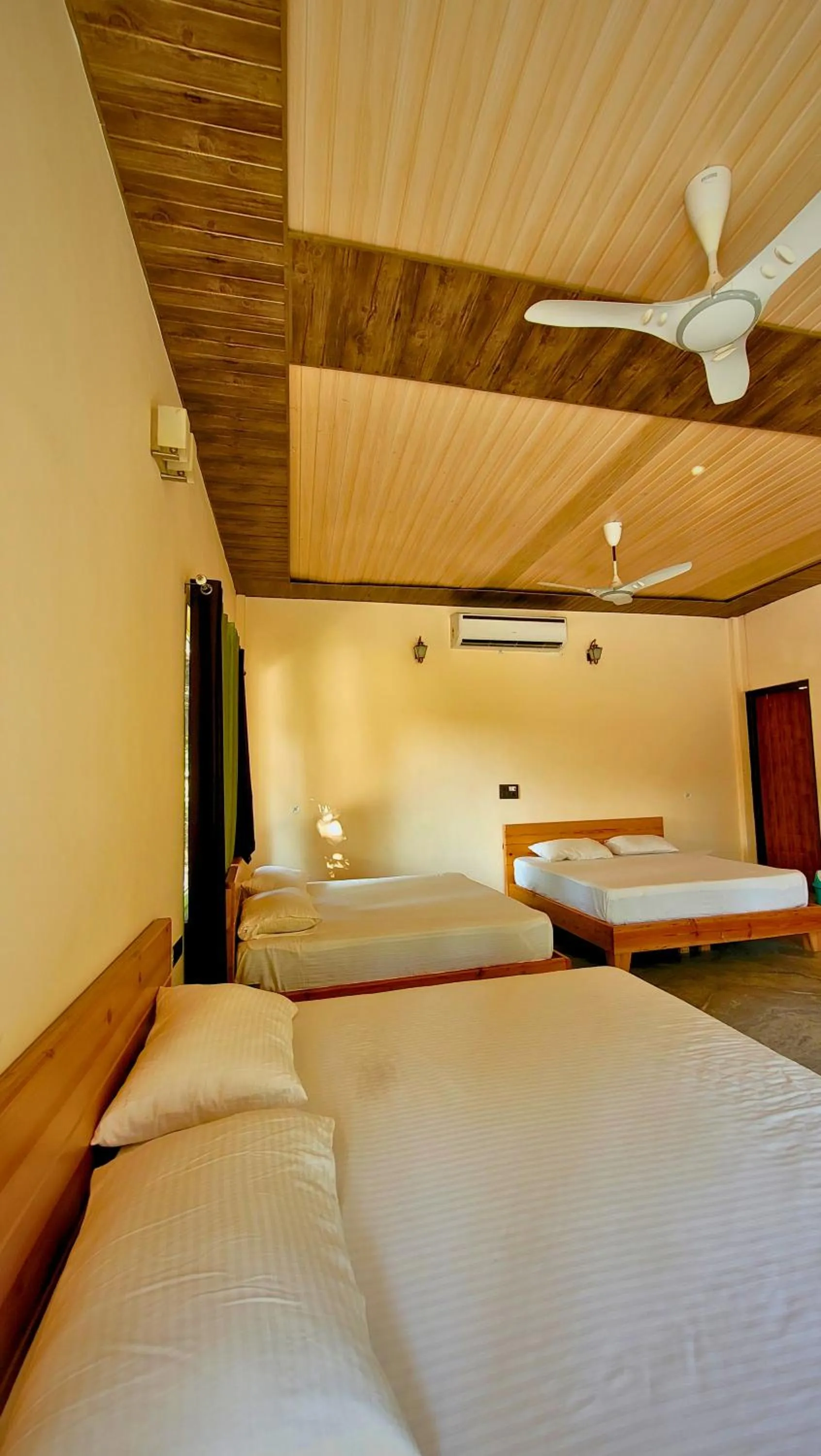 Bedroom, Bed in The Greenwich resort