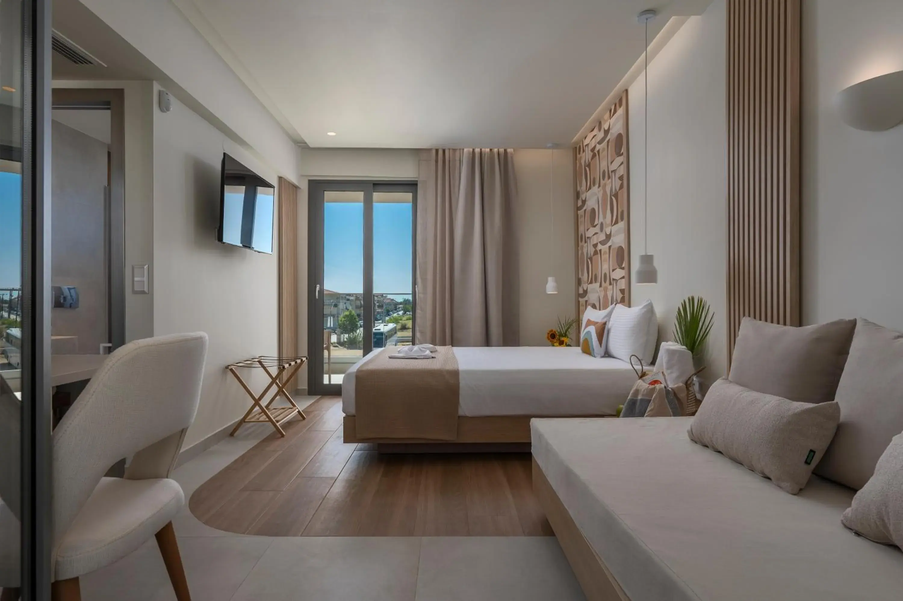 Comfort Room in Sandy Seaside Suites Comfort Room in Sandy Seaside Suites