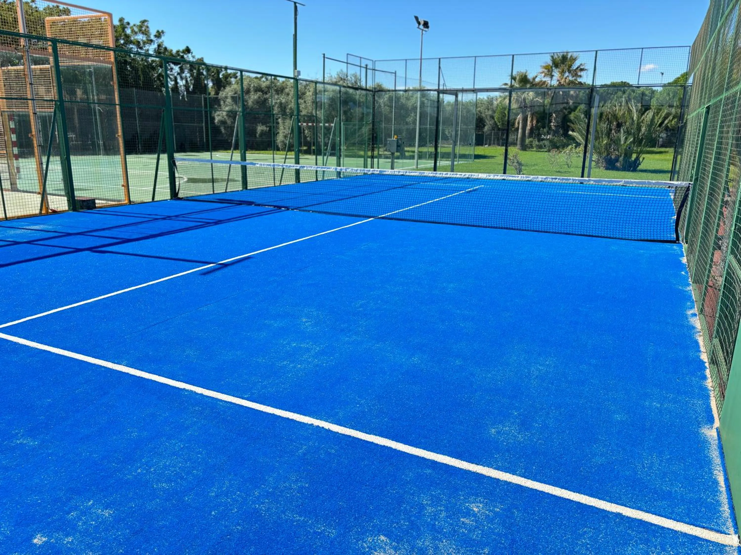 Tennis court in Cambrils Paradise
