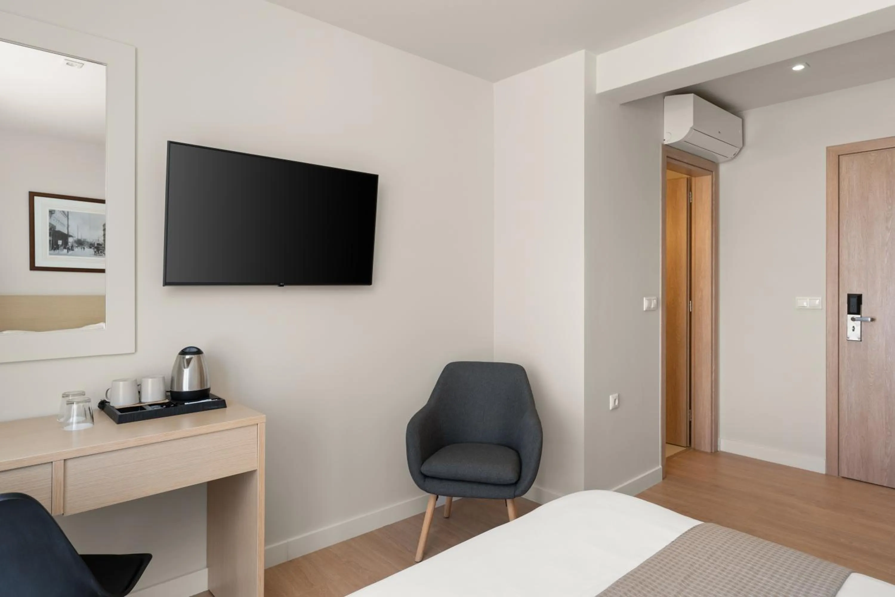 Bed in Gallery Central Piraeus Port