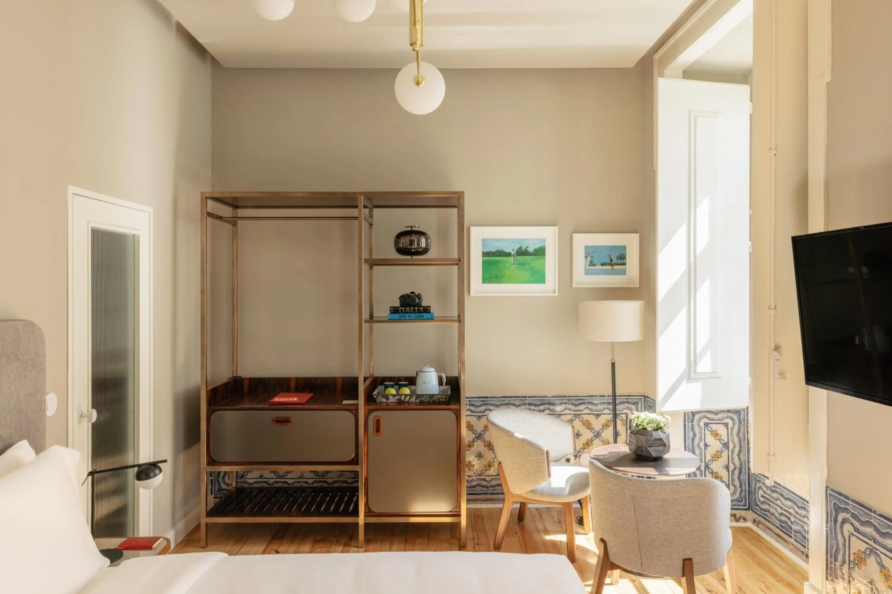 Bedroom in Dare Lisbon River