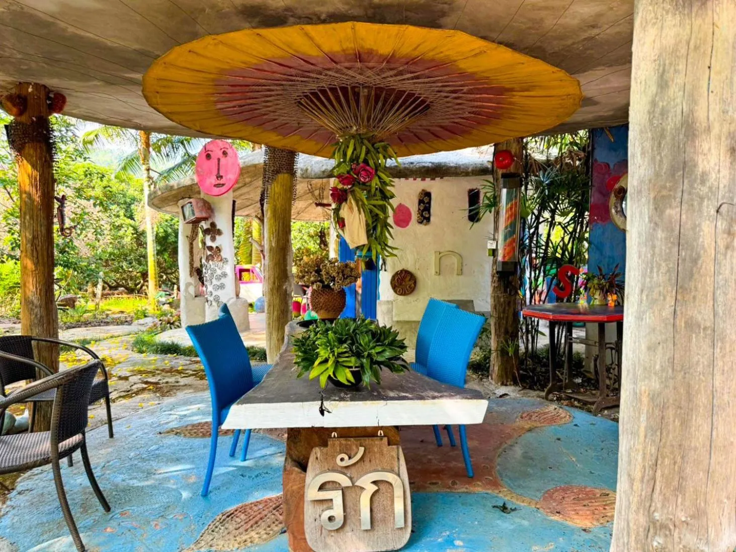 Garden in Clay House Chiang Mai By Alphatel