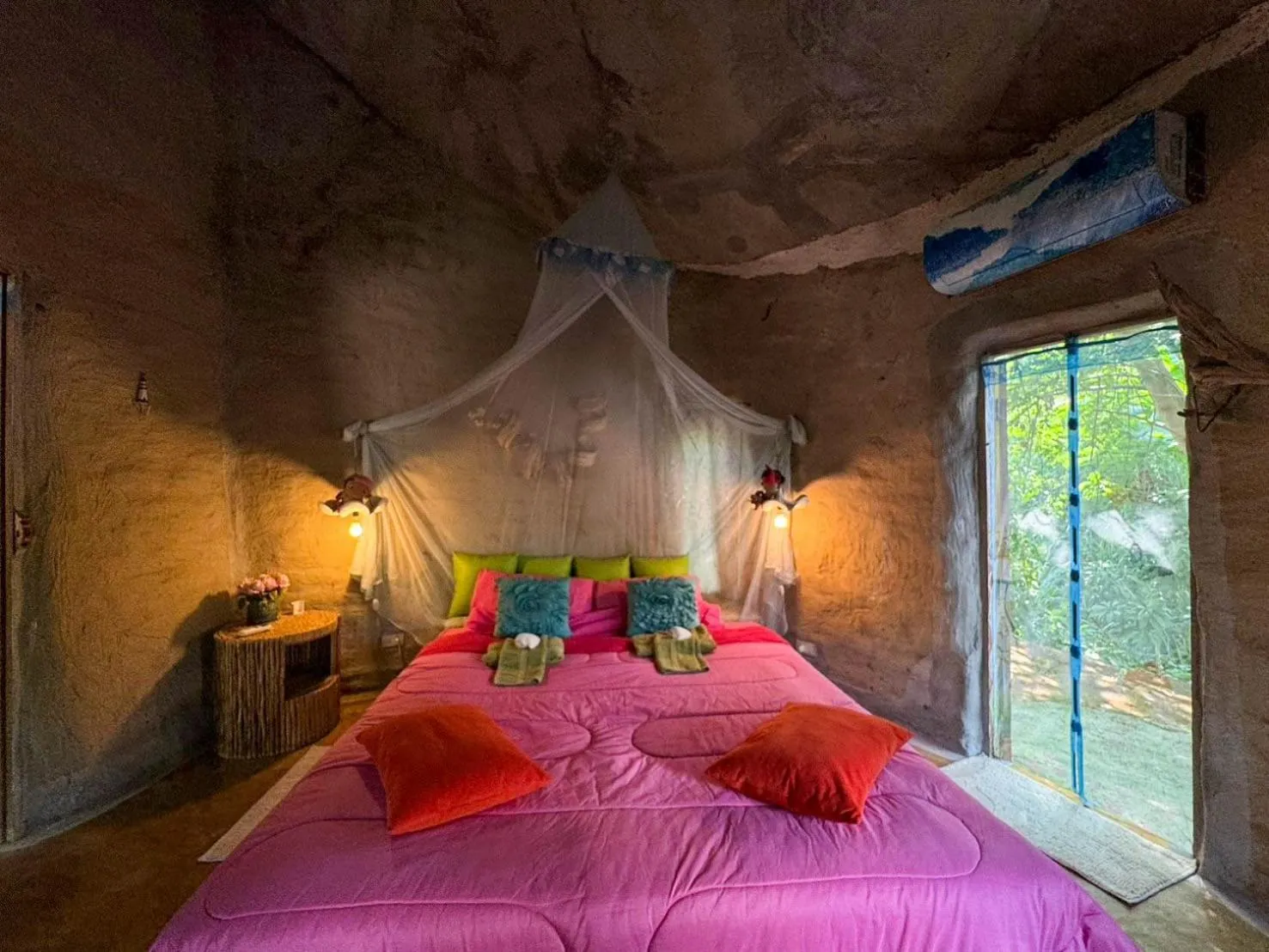 Bed in Clay House Chiang Mai By Alphatel