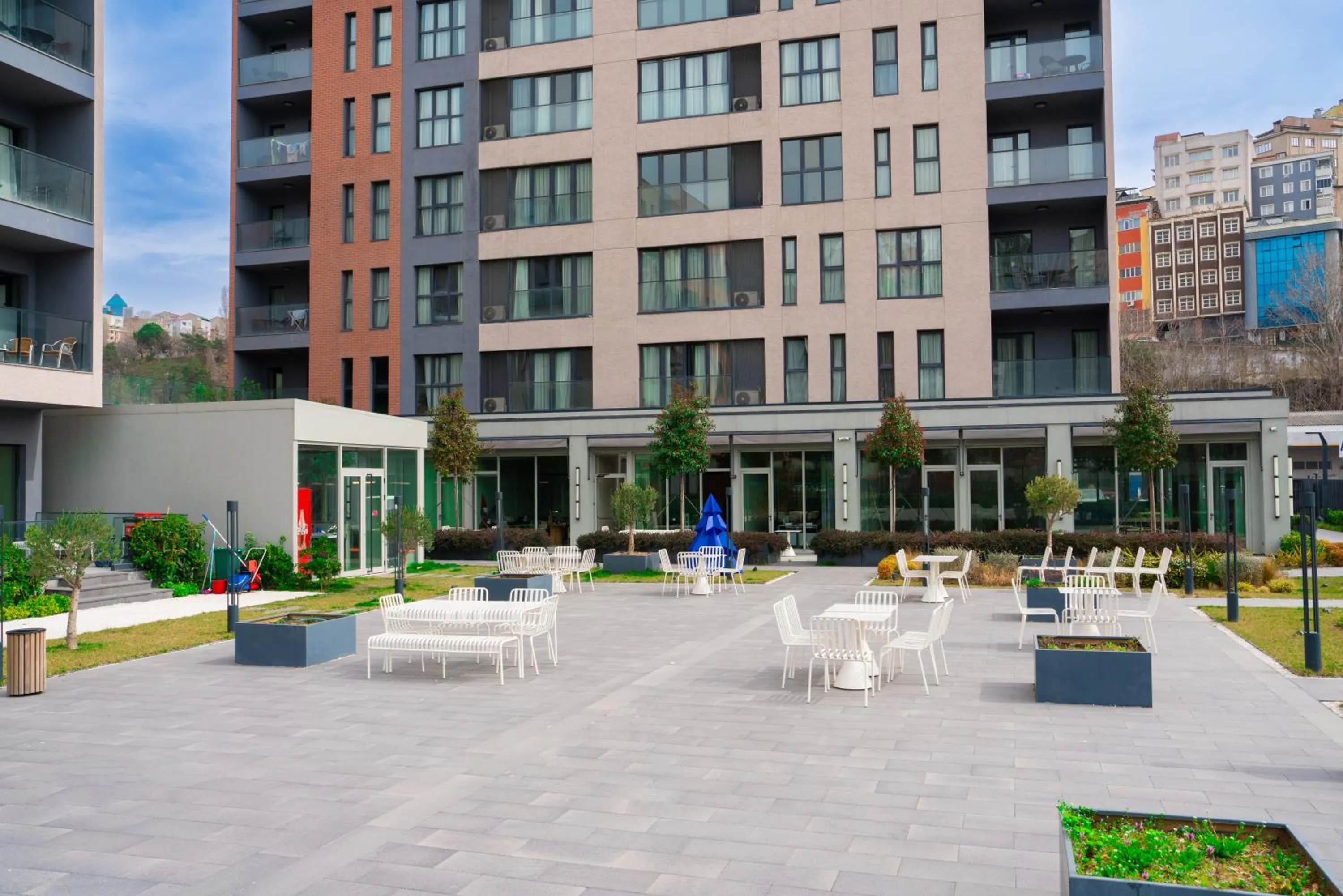 Property building in The Superior Living Kağıthane