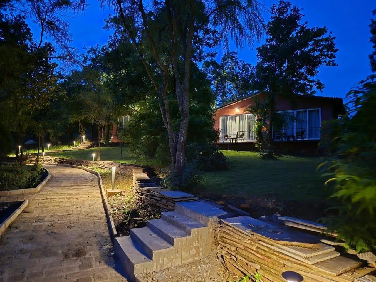 Garden in Citrus Prime Hill Queen Resort