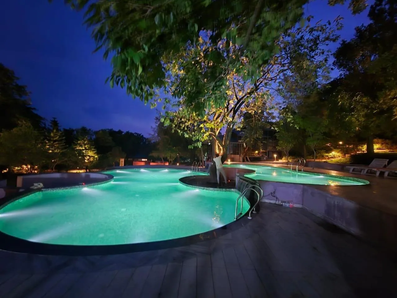 Swimming pool in Citrus Prime Hill Queen Resort