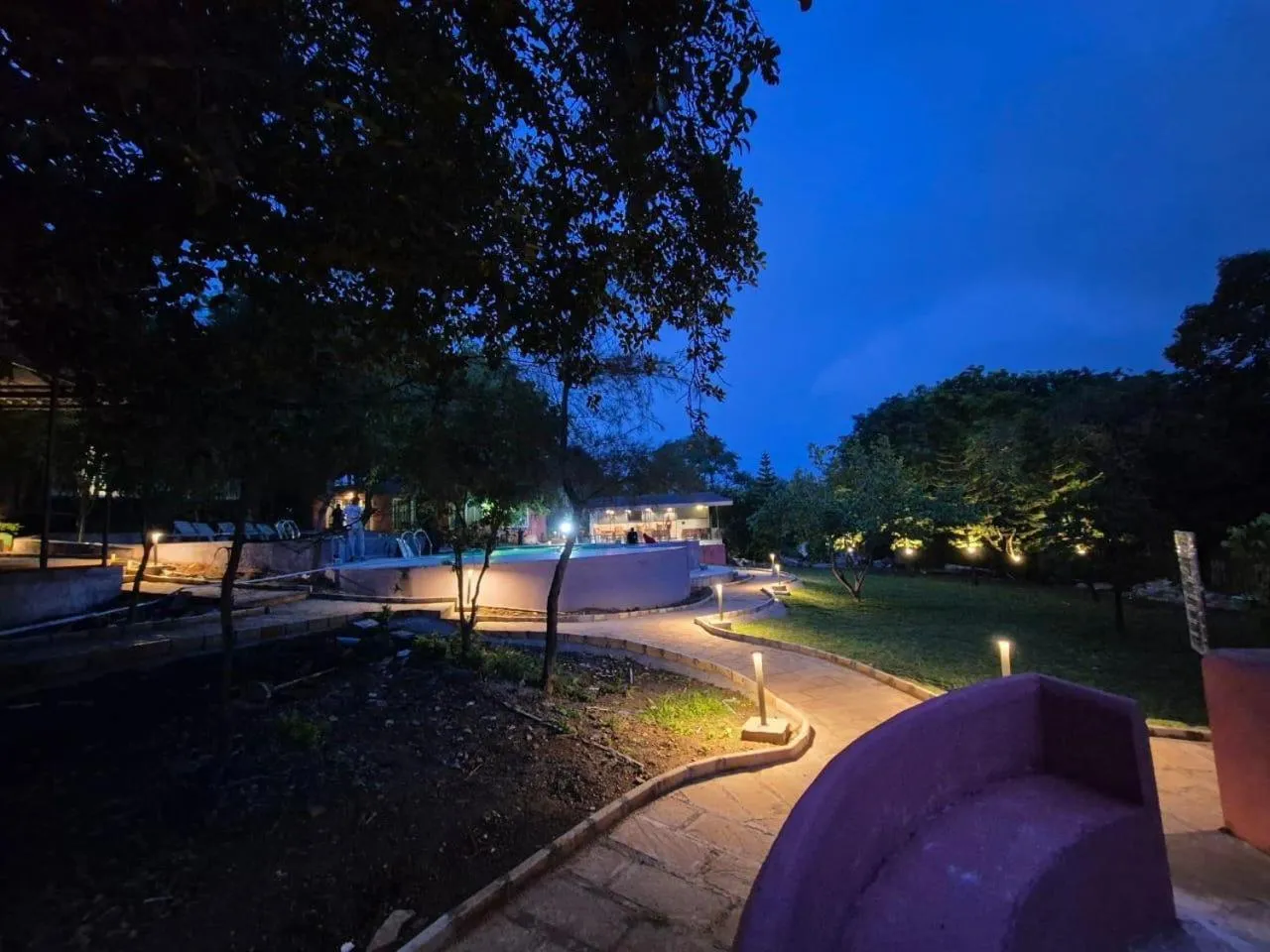 Garden in Citrus Prime Hill Queen Resort