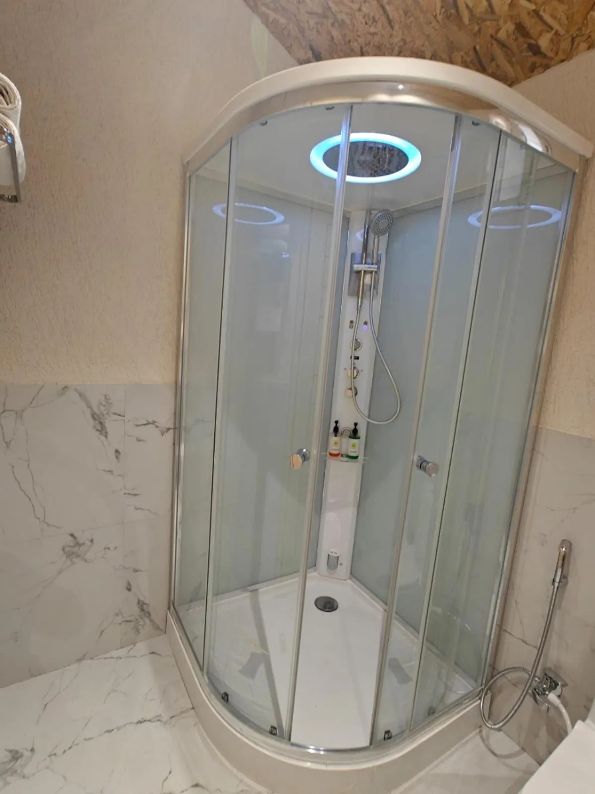 Bathroom in Citrus Prime Hill Queen Resort