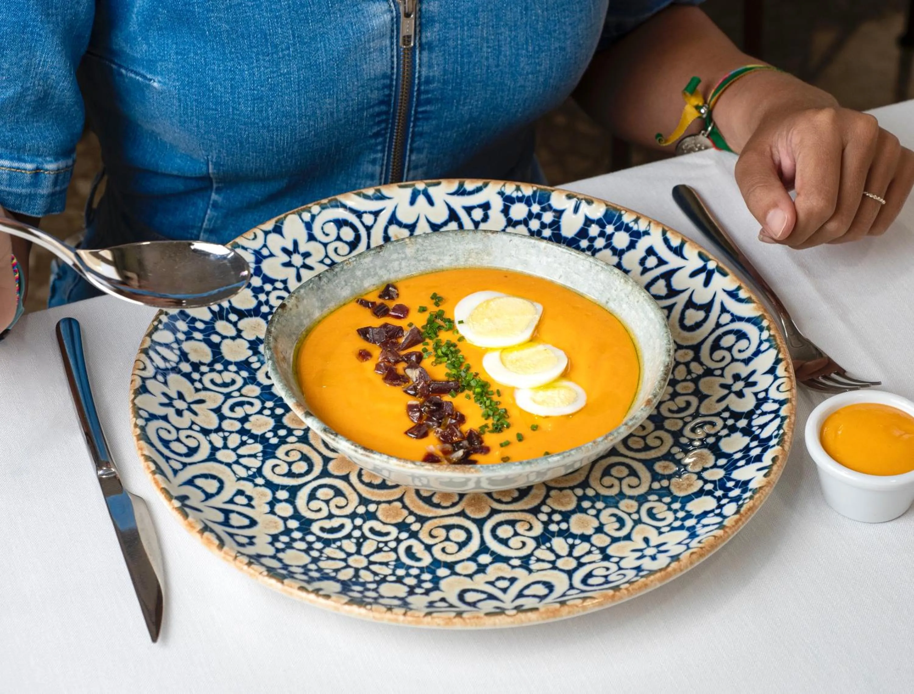 Lounge or bar in Hotel Ciudad del Sol