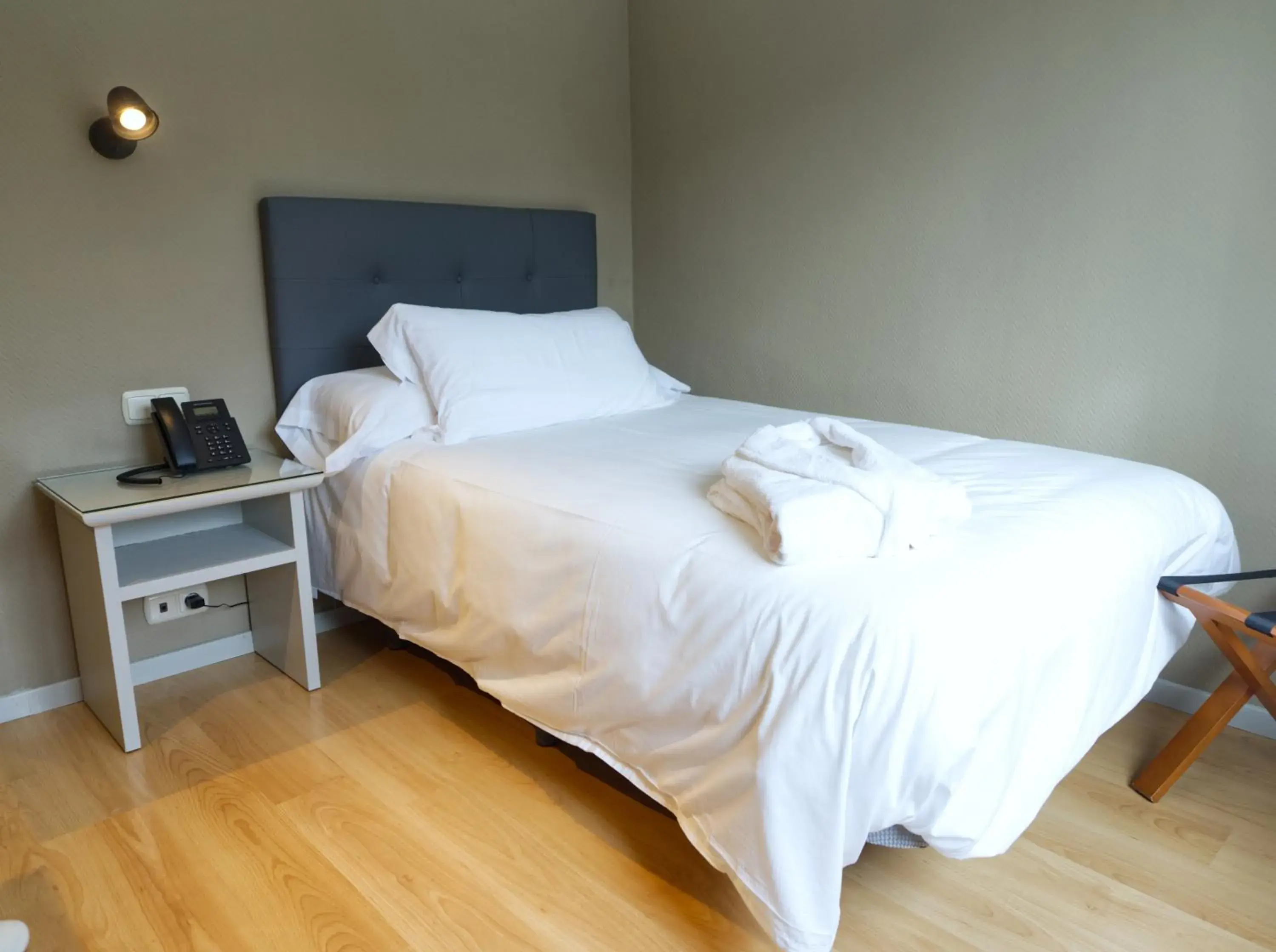 Single Room - single occupancy in Hotel Ciudad del Sol Single Room - single occupancy in Hotel Ciudad del Sol