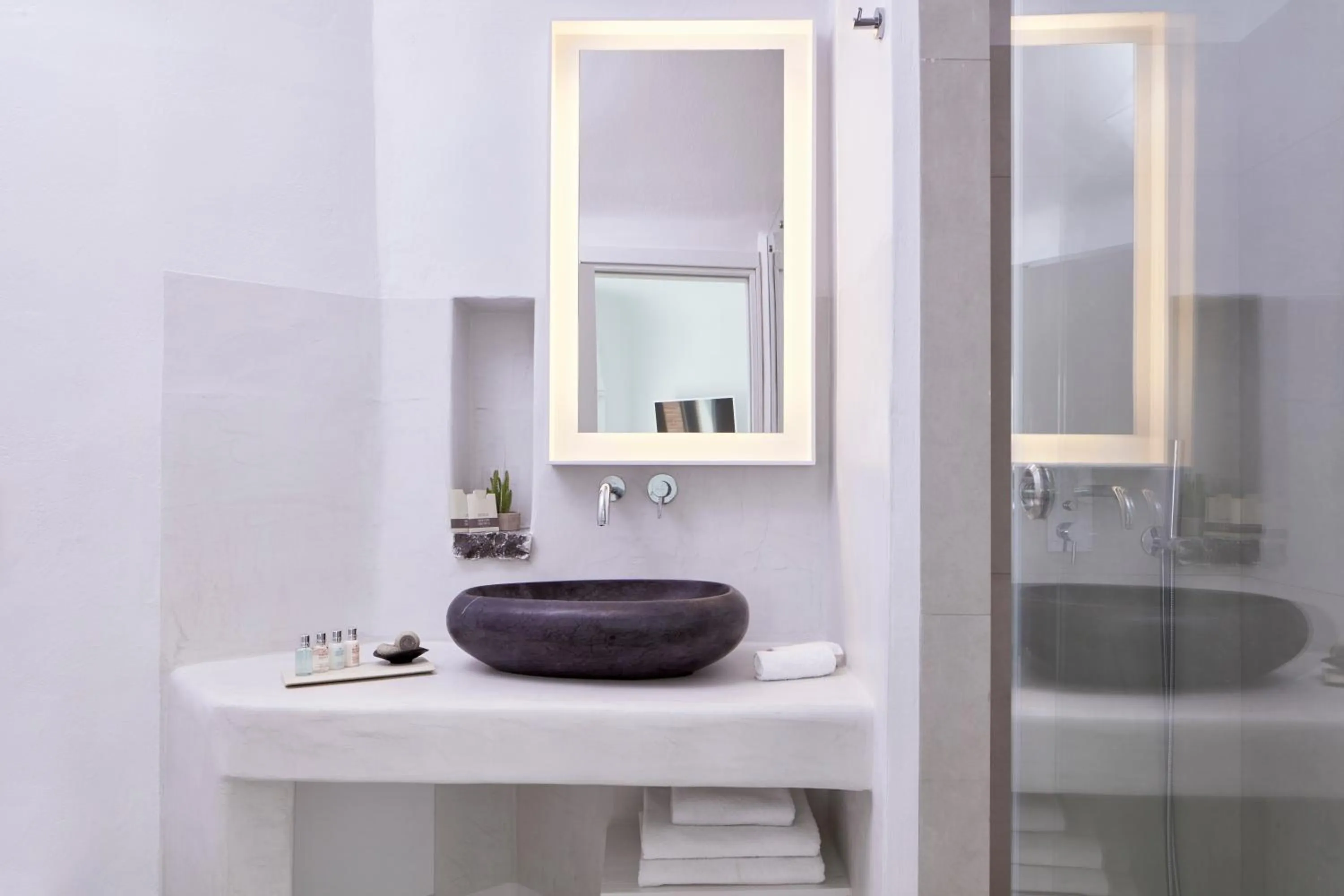 Bathroom in Cosmopolitan Suites - Small Luxury Hotels of the World