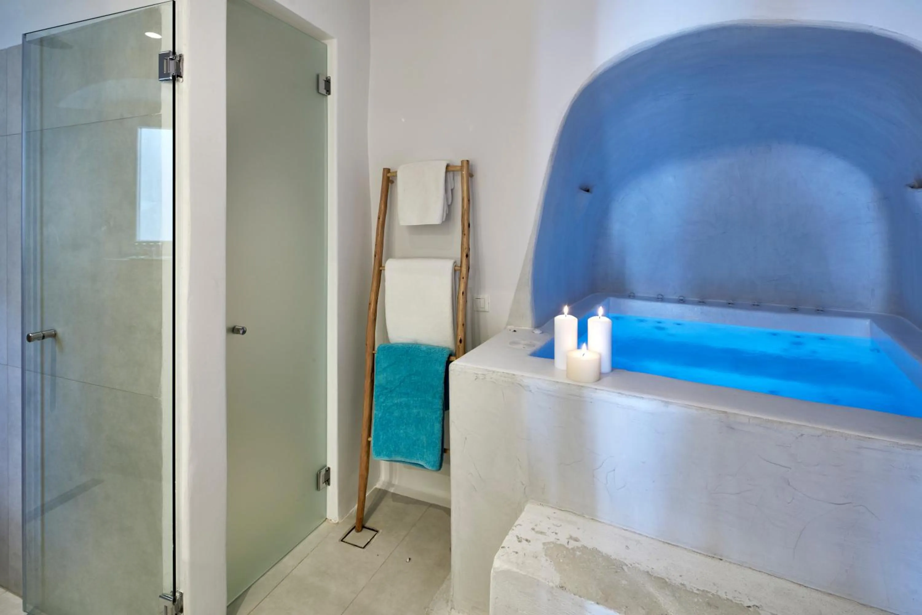 Bathroom in Cosmopolitan Suites - Small Luxury Hotels of the World