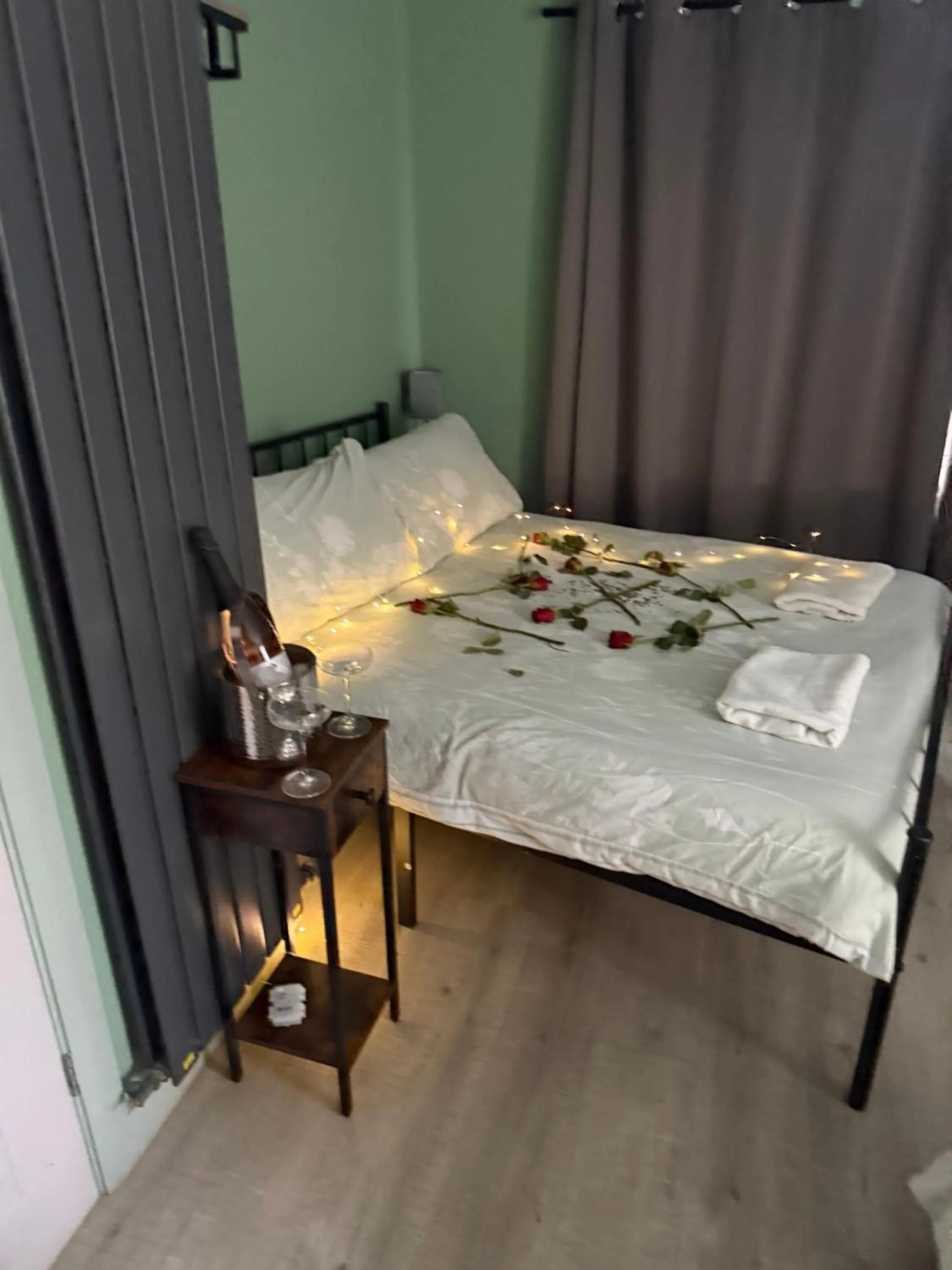 Bed in Tumbledown Hotel