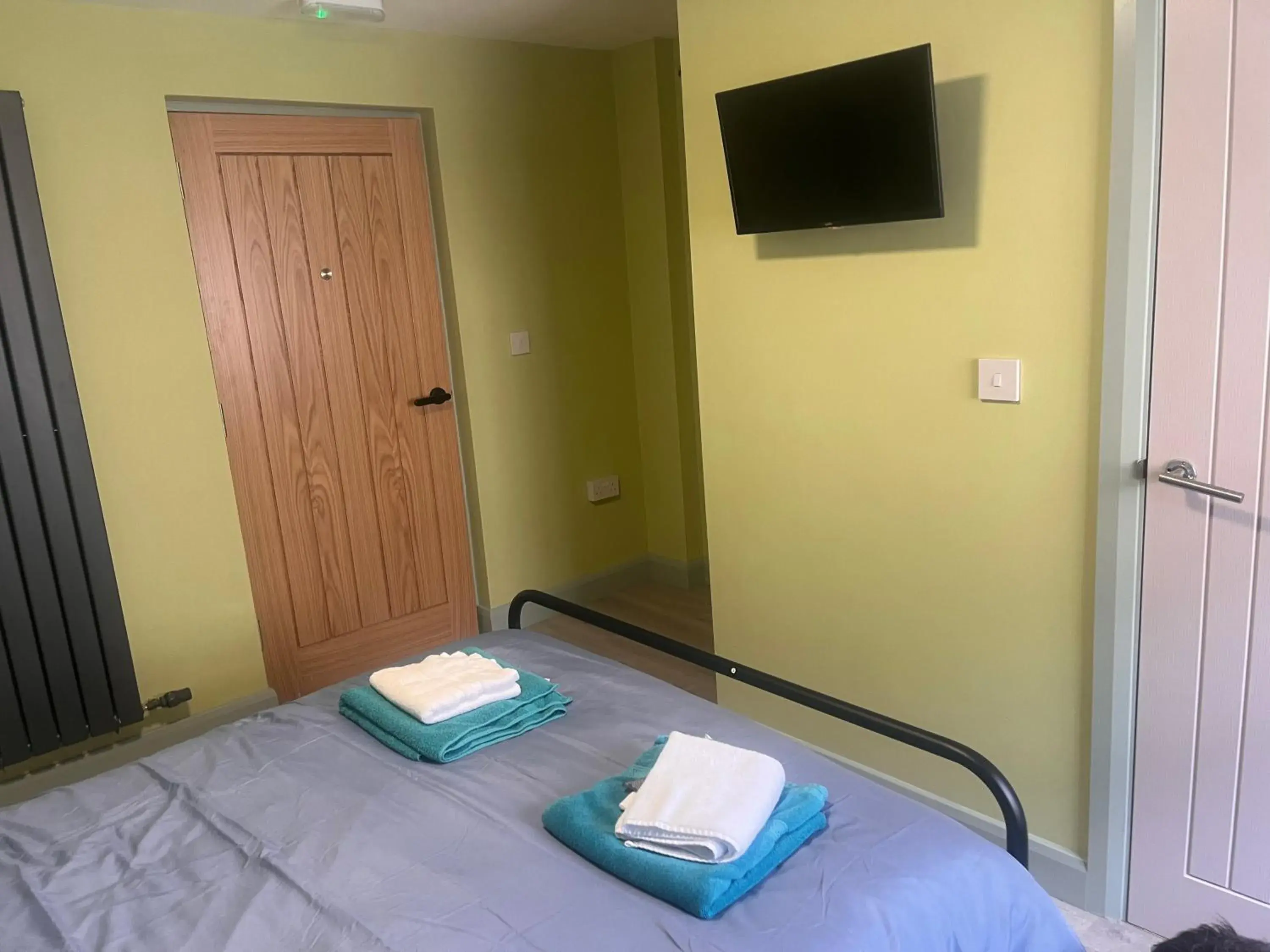 Deluxe Double Room in Tumbledown Hotel Deluxe Double Room in Tumbledown Hotel