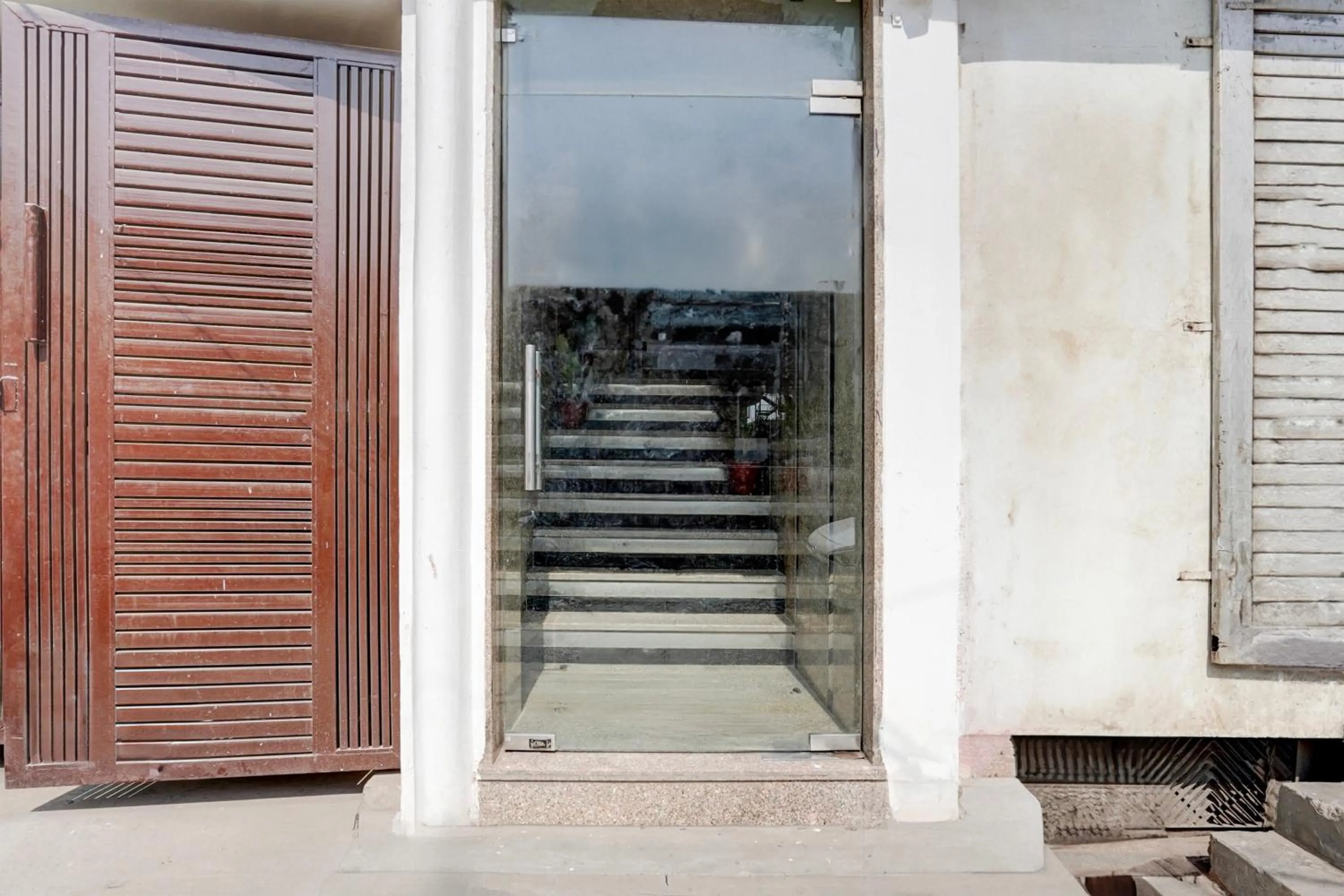 Facade/entrance in Hotel O Delhi Airport Stay