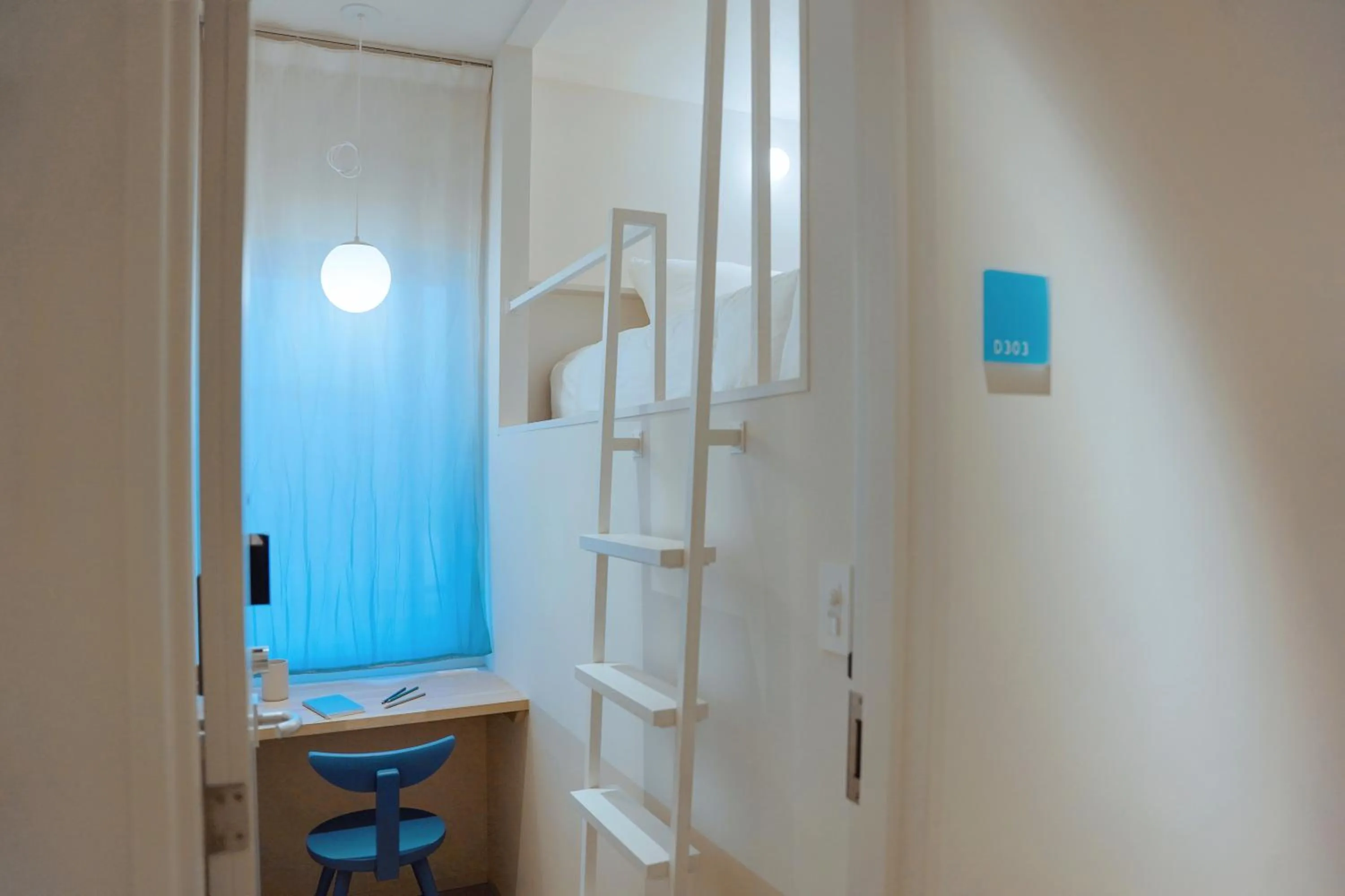 Photo of the whole room in SEKAI HOTEL Takaoka