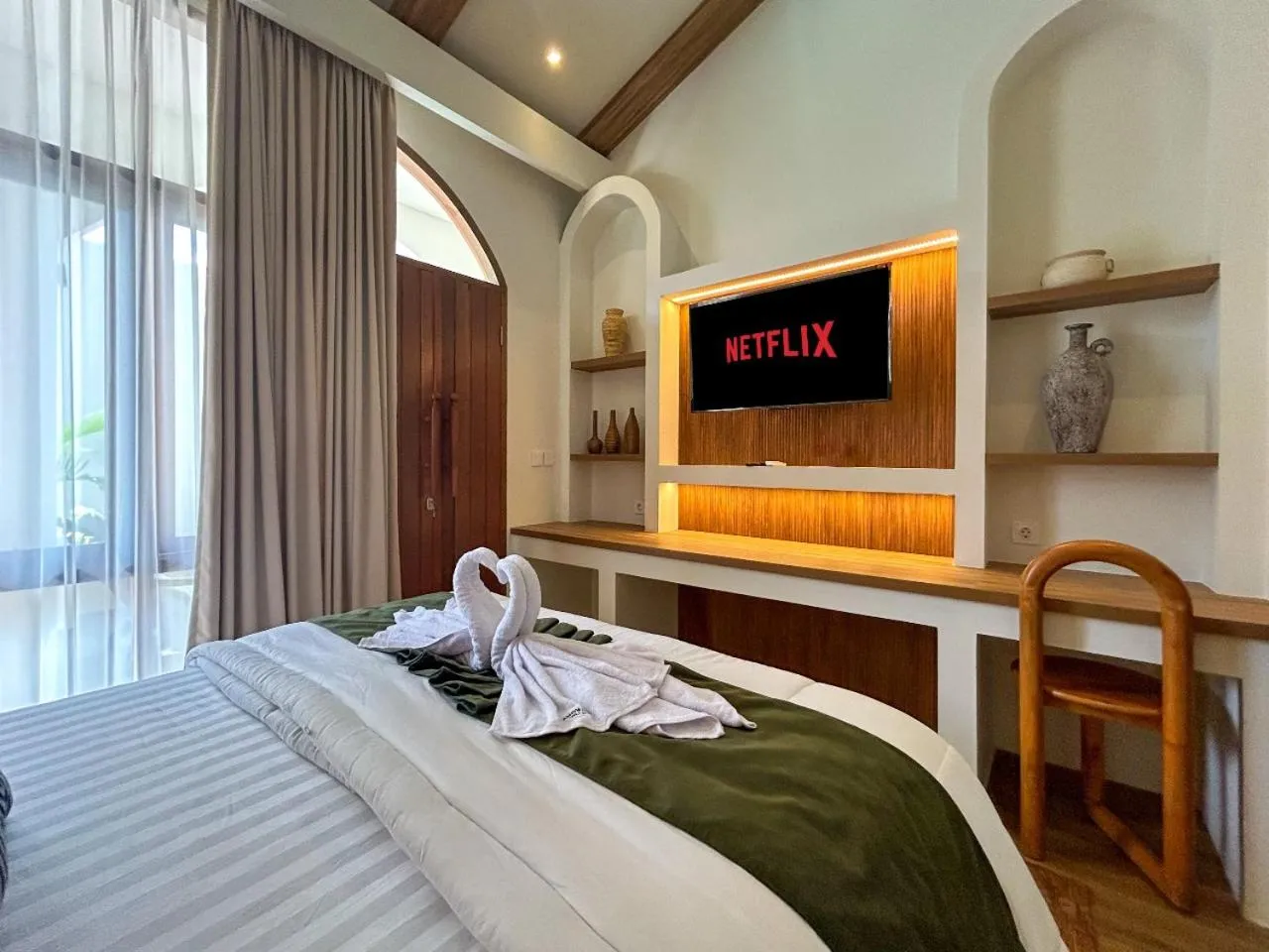 Bed in Landmark Villas