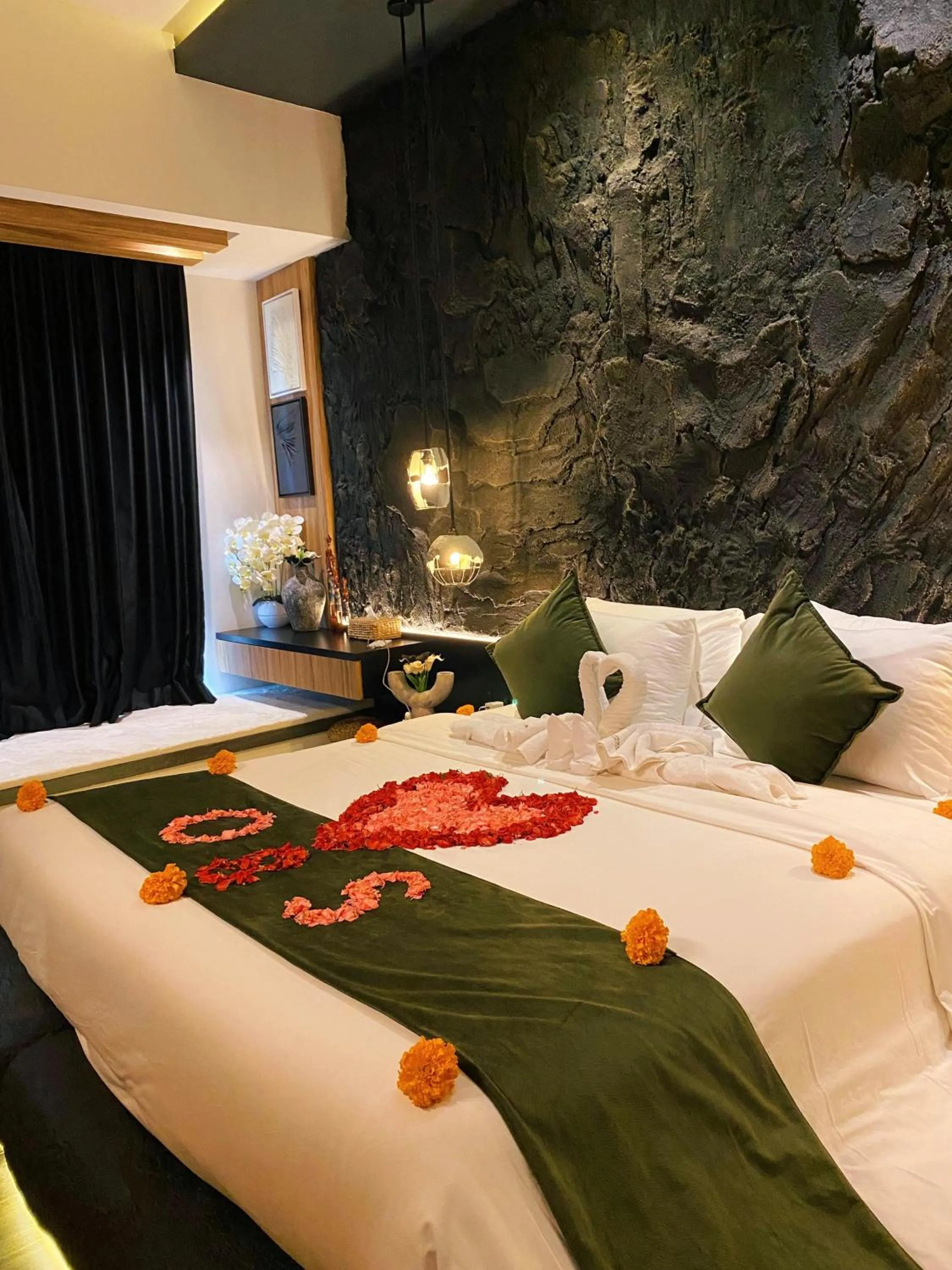 Bed in Landmark Villas