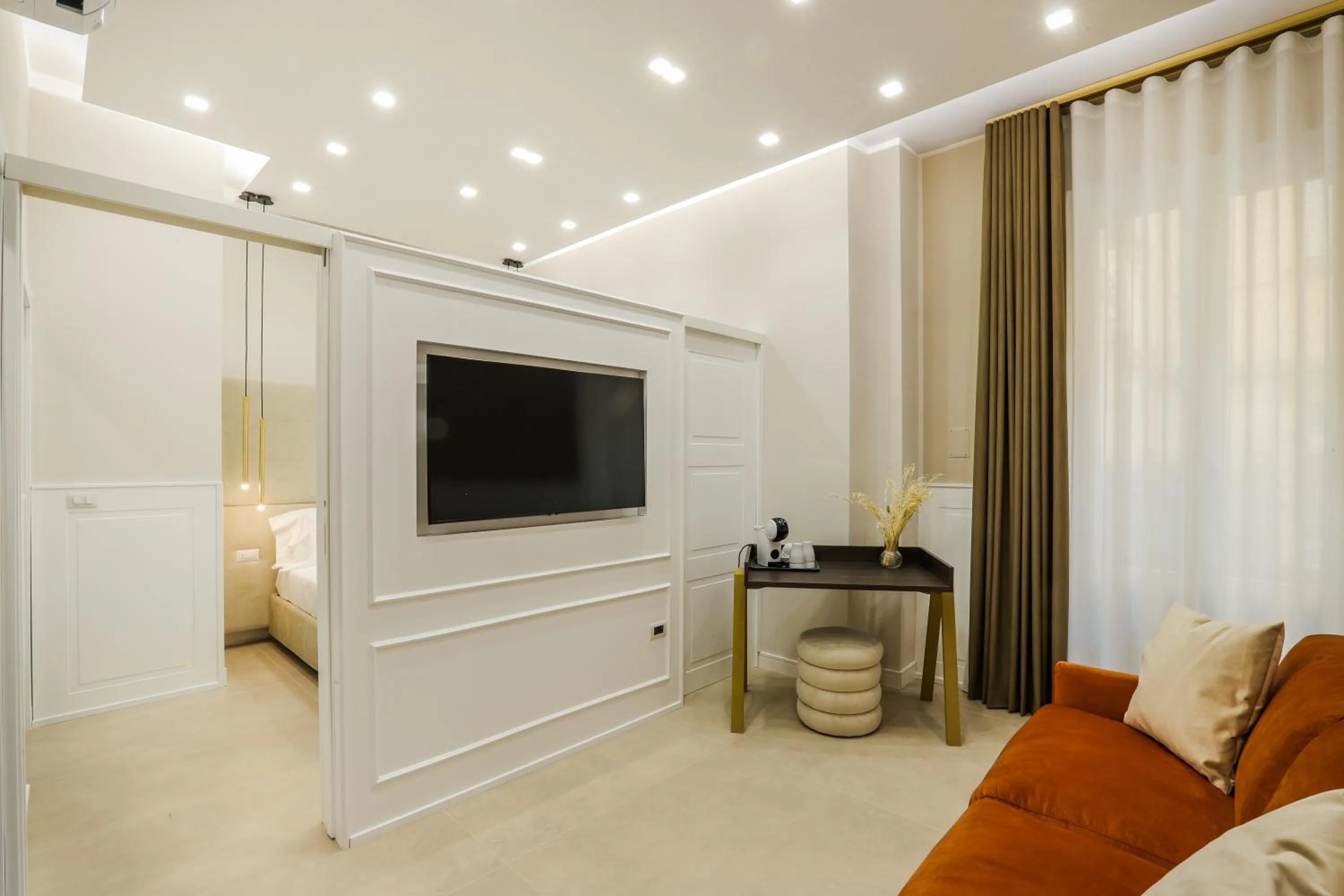 TV and multimedia in Conte Relais Suite