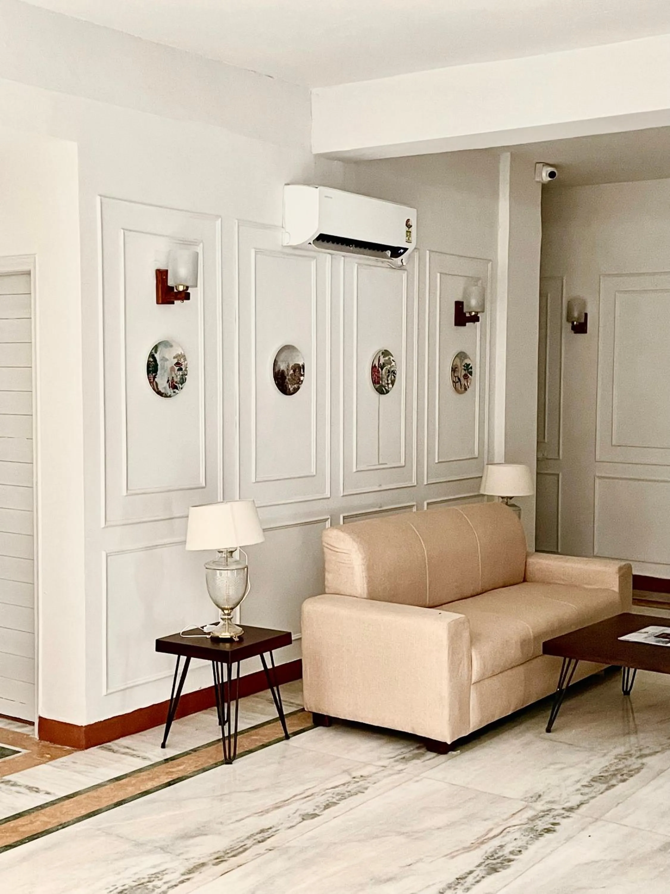 Communal lounge/ TV room in Firebrick Boutique Residences - AMETHYST HOUSE