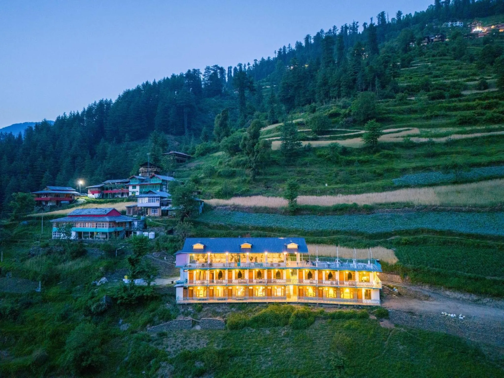 Property building in Moustache Shoja, Jibhi