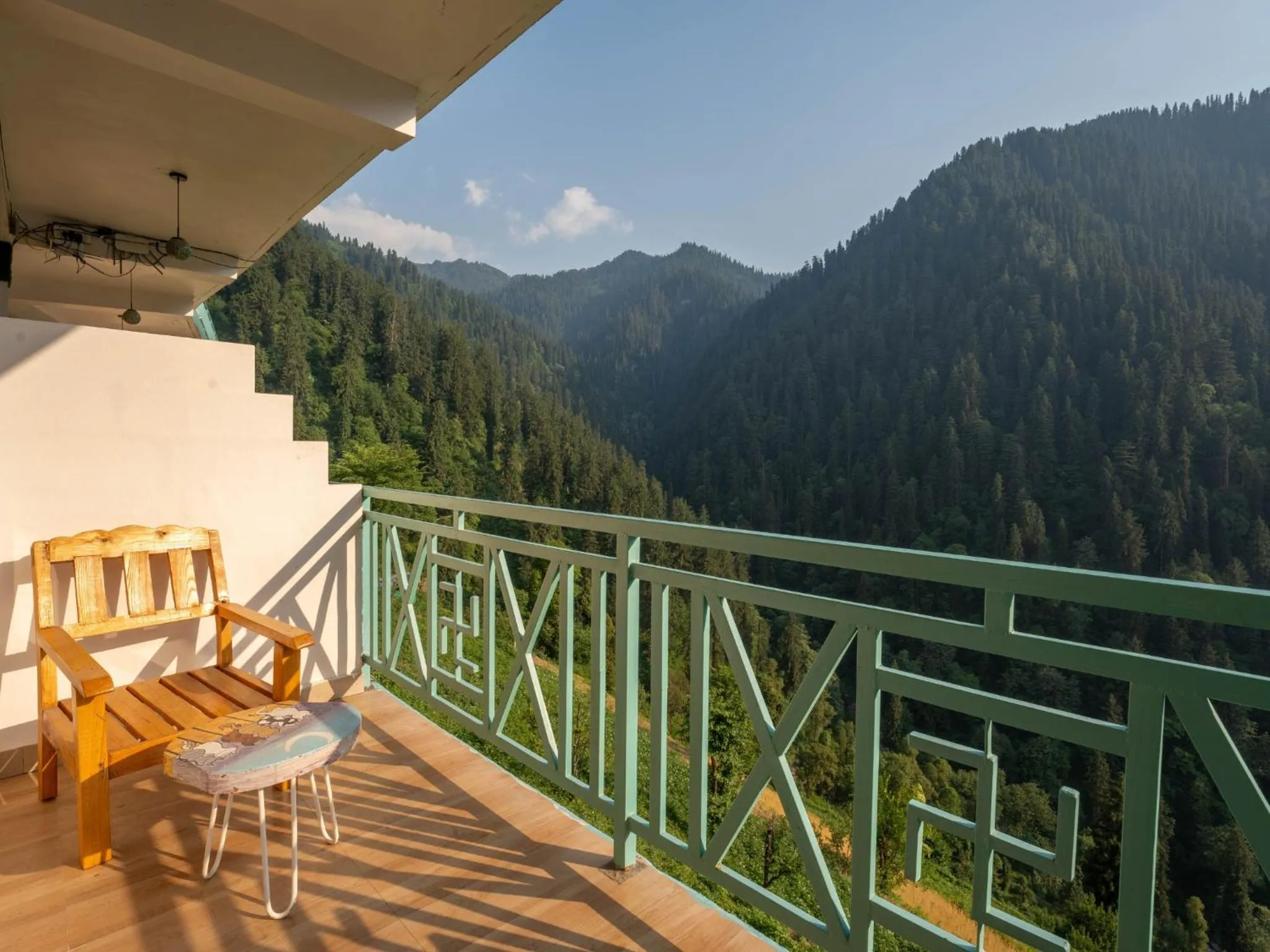 View (from property/room) in Moustache Shoja, Jibhi