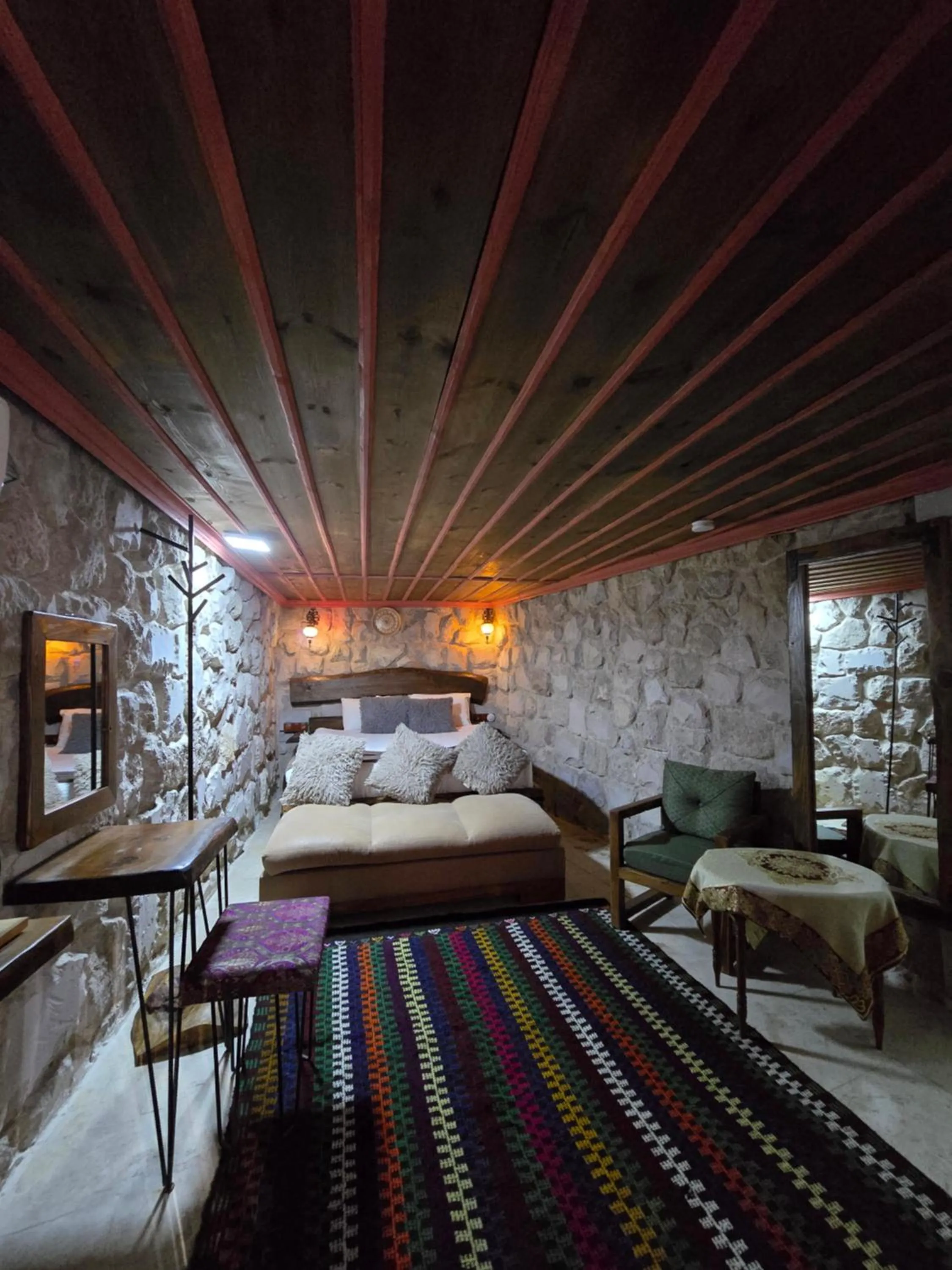 Bedroom, Bed in Almula Cave