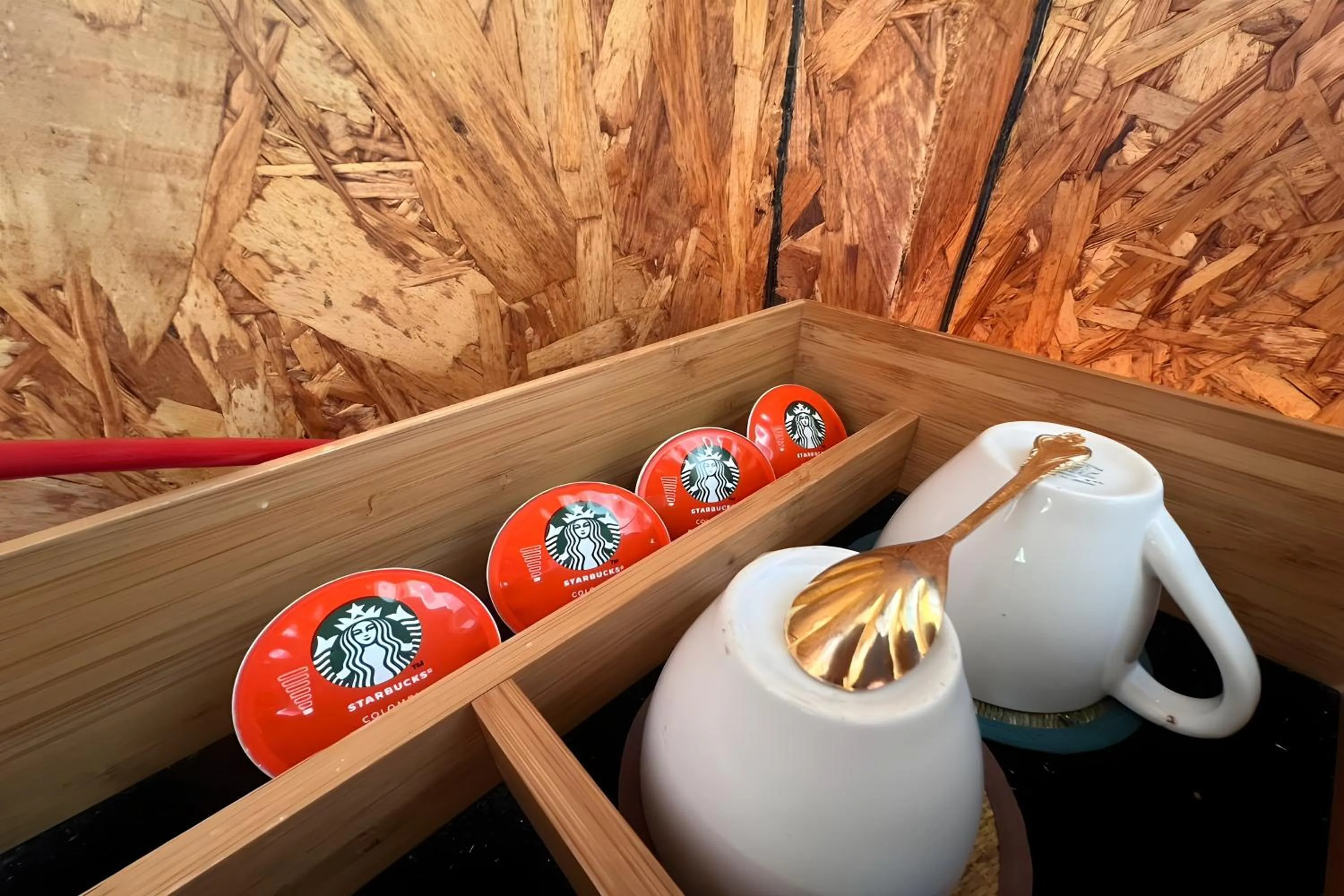 Coffee/tea facilities in Rat Min House