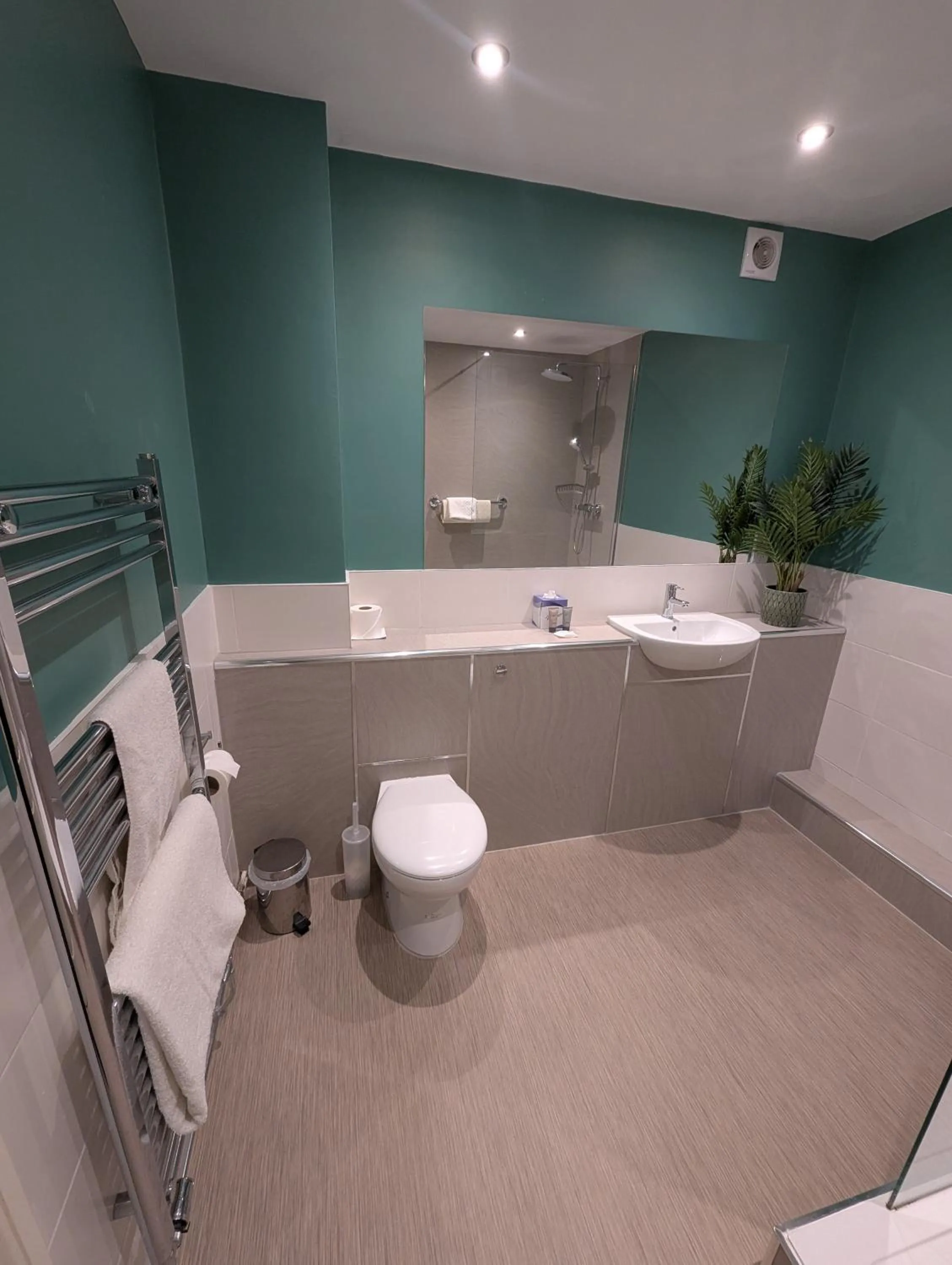 The Walnut Tree Hotel