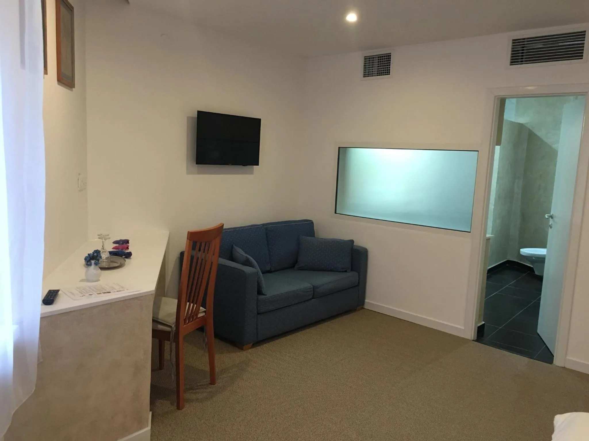 TV and multimedia in Csiki Hotel