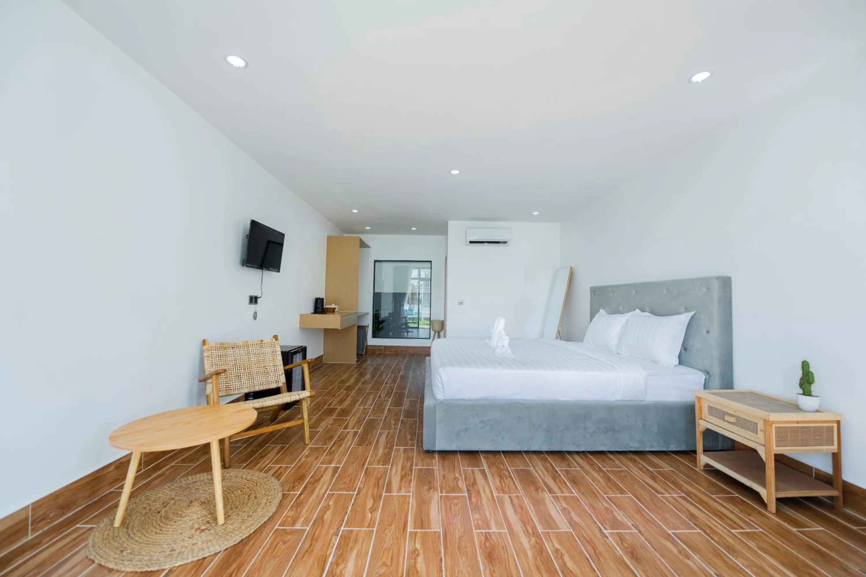 Nirk Kampot Boutique