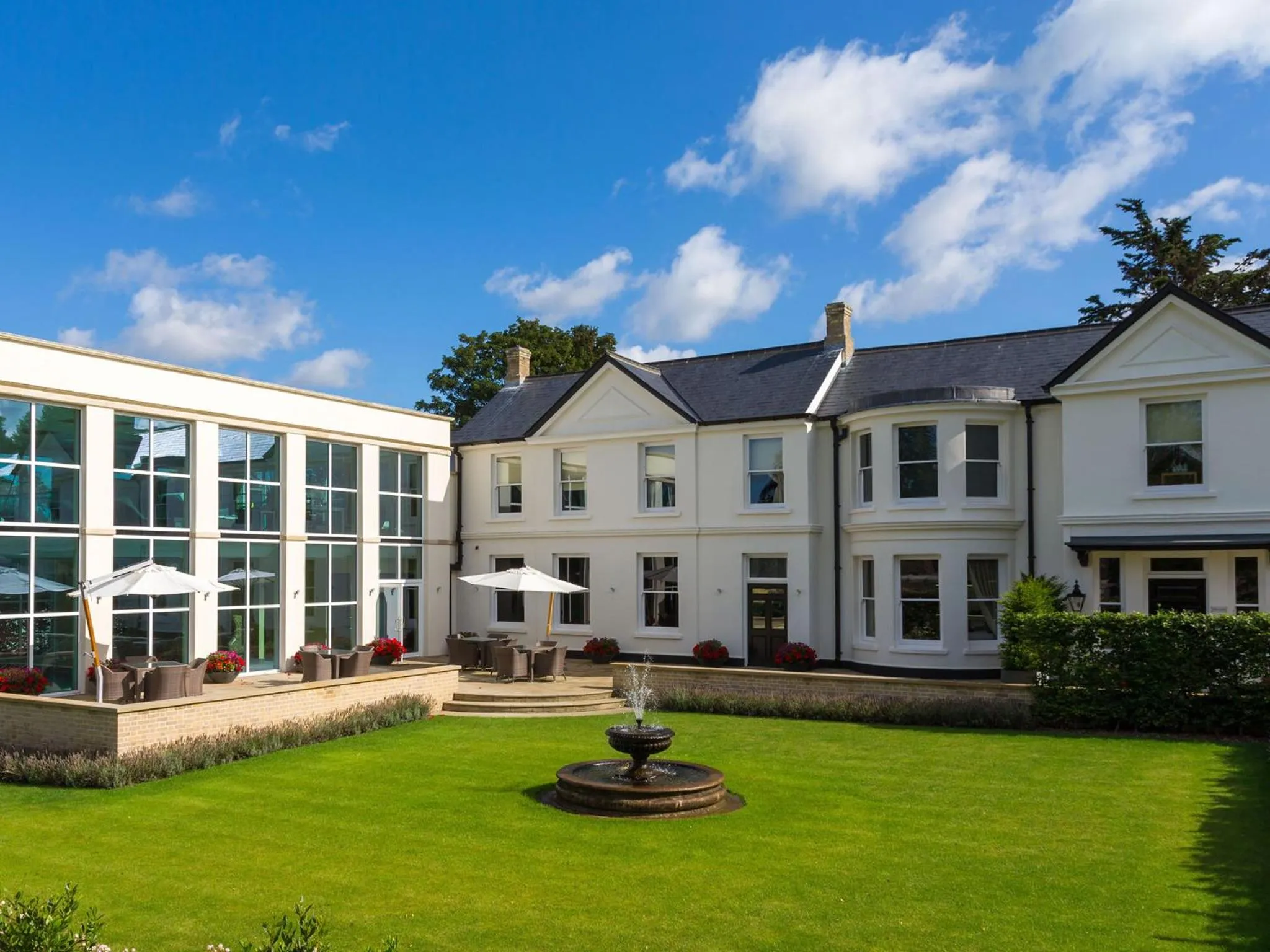 Property building in Bedford Lodge Hotel & Spa
