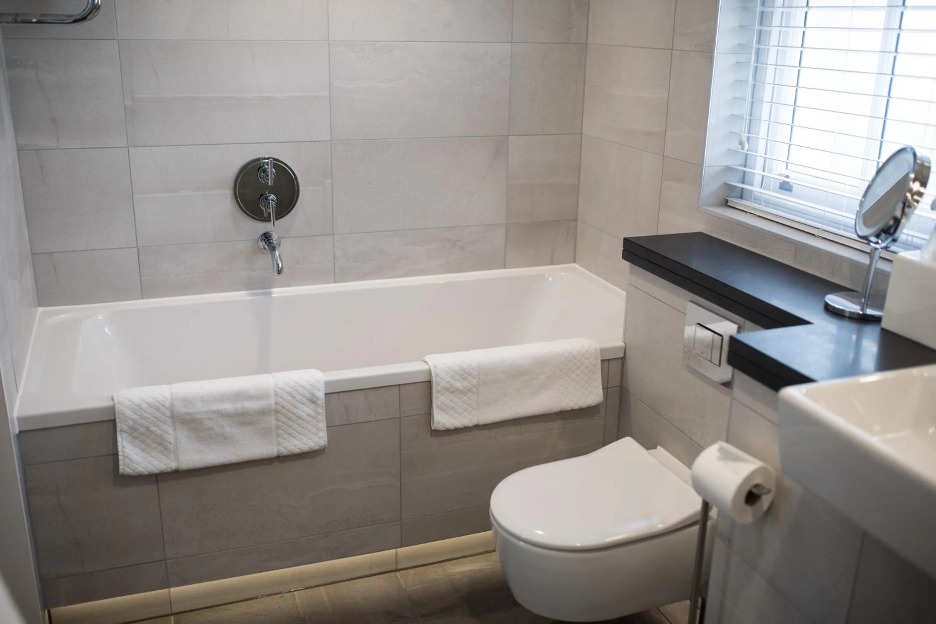 Bathroom in Bedford Lodge Hotel & Spa