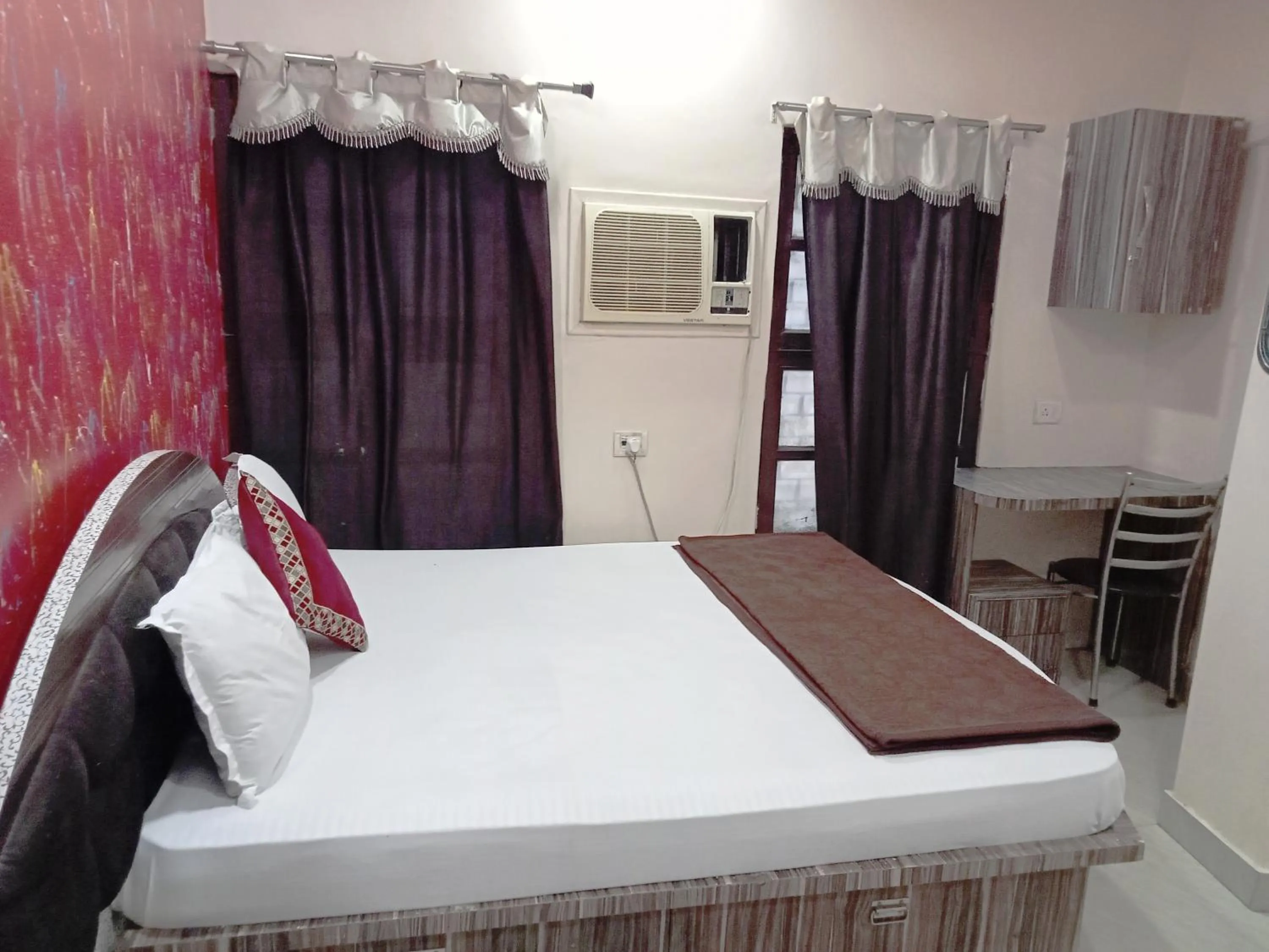 Bed in Hotel HM International