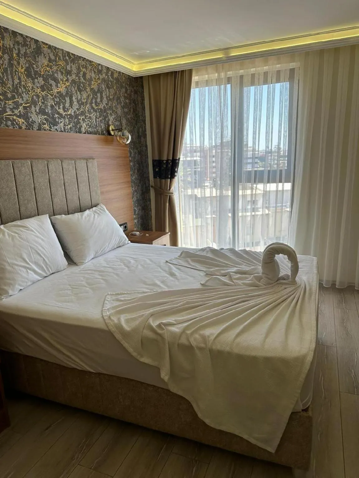 Bed in Golden Lux Hotel Antalya