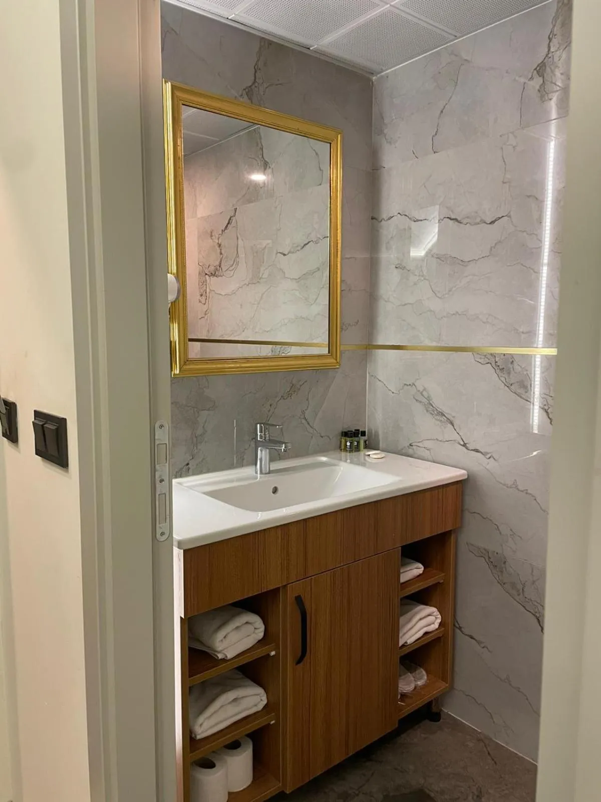 Bathroom in Golden Lux Hotel Antalya