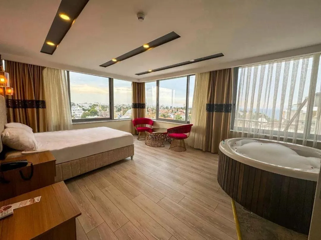 Bed in Golden Lux Hotel Antalya