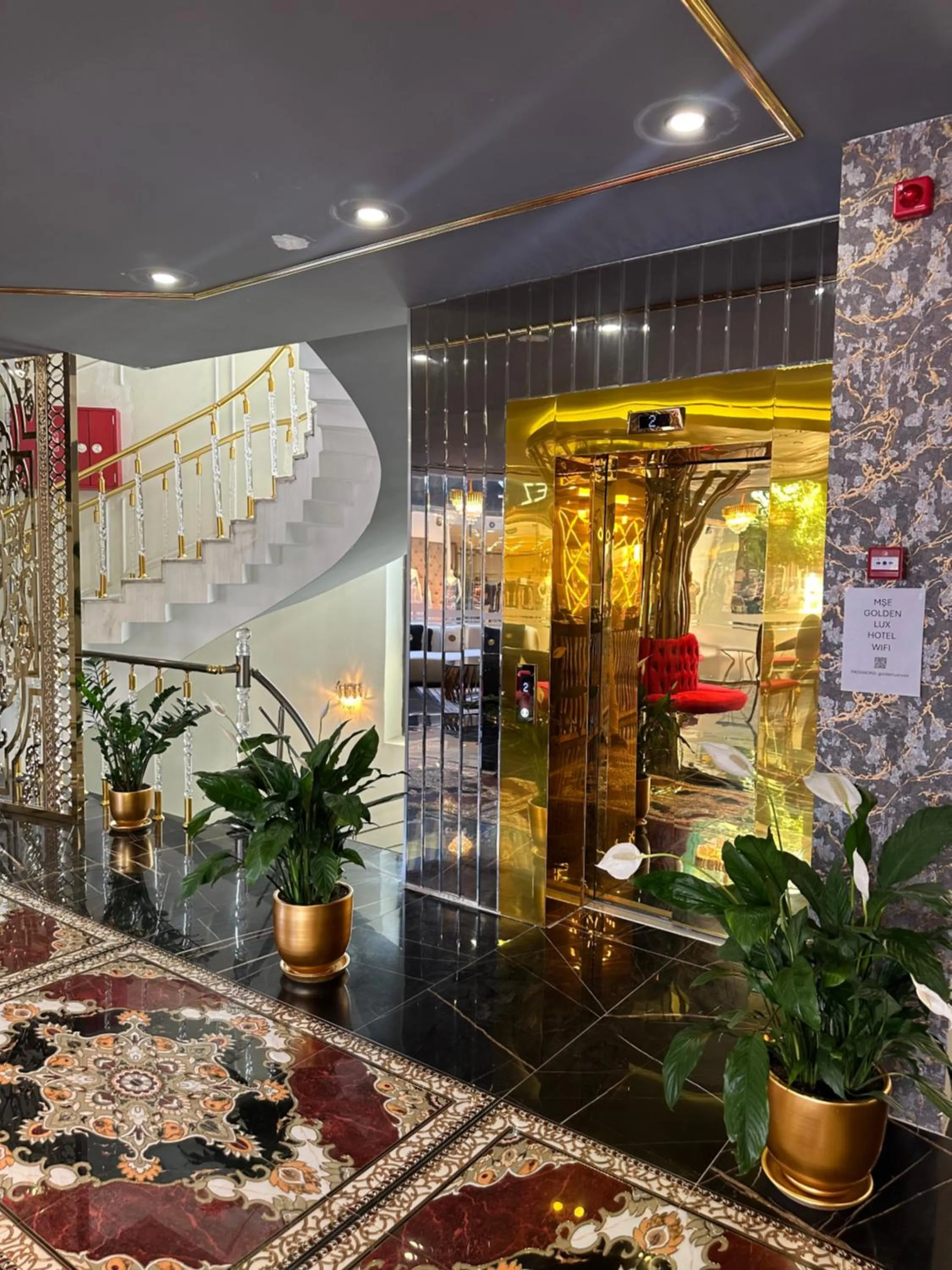 elevator in Golden Lux Hotel Antalya